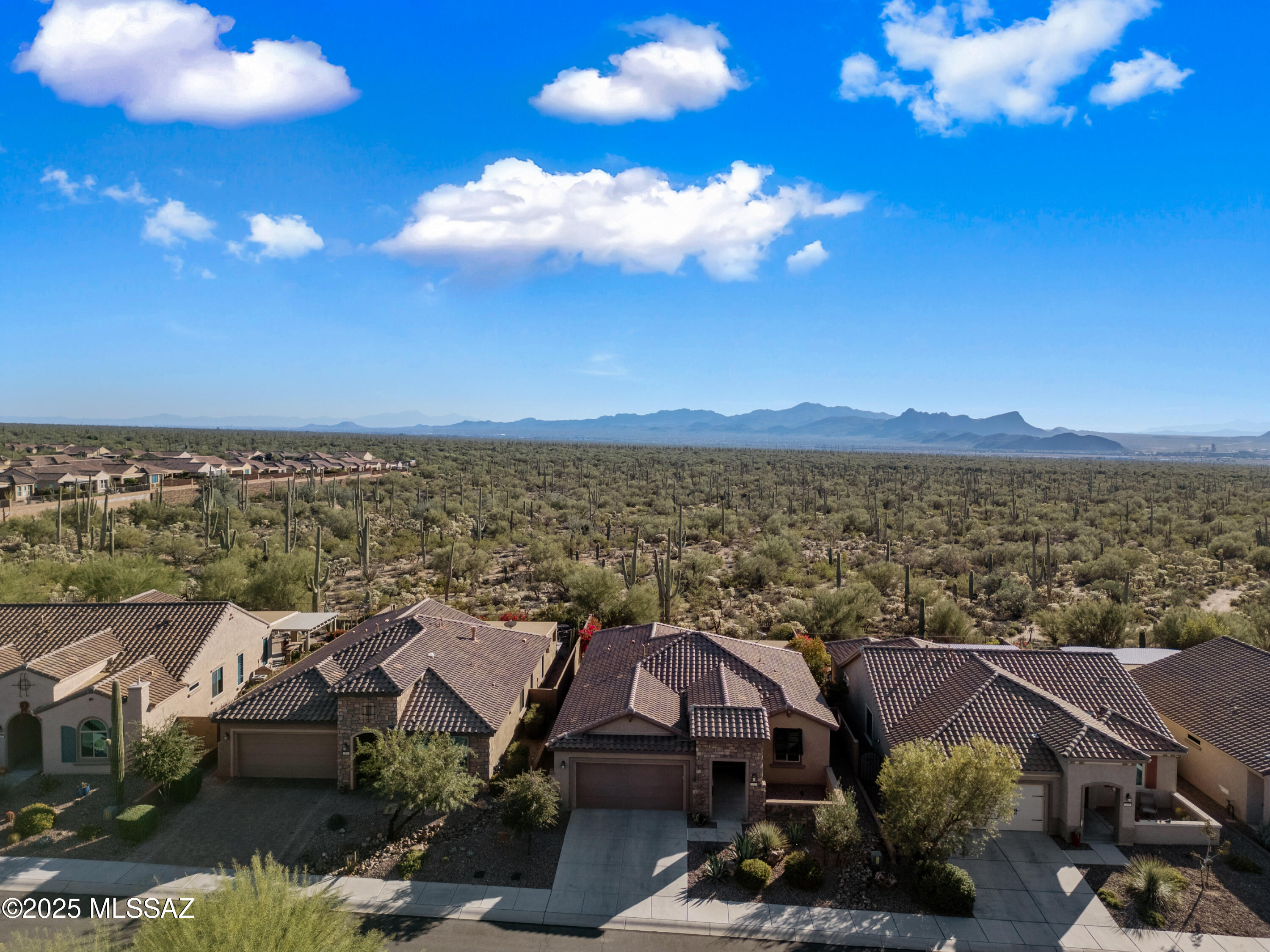Del Webb At Dove Mountain SQ20131930189 - Residential