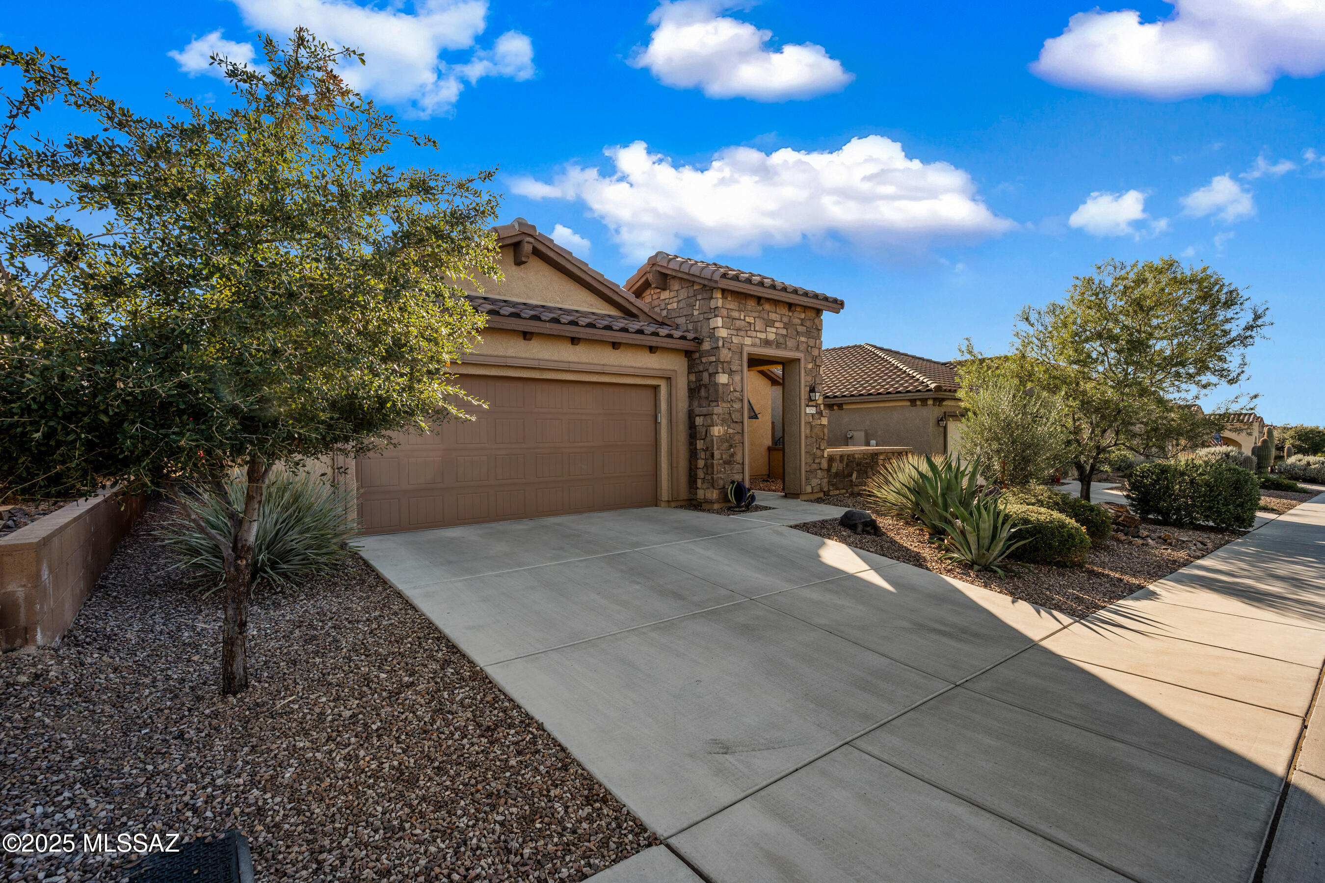 Del Webb At Dove Mountain SQ20131930189 - Residential