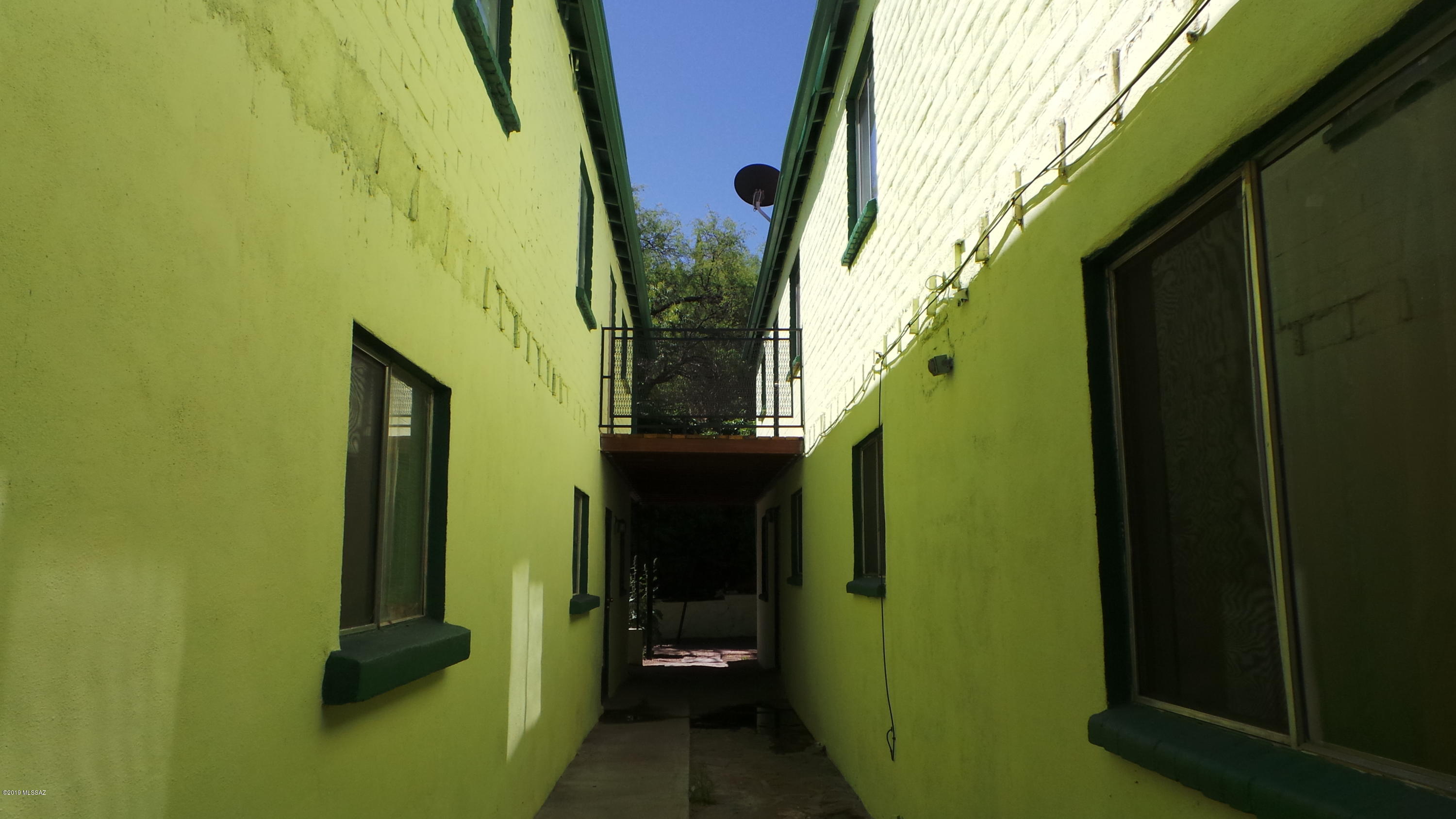 Downtown - Residential Income