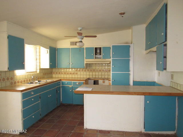 Unsubdivided - Residential