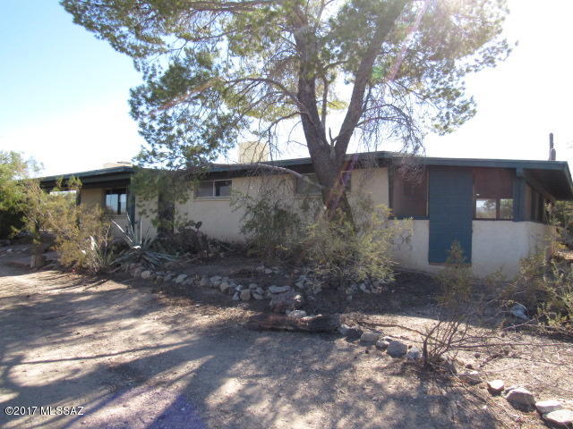 HUD Home. Save thousands. Great opportunity on 4.11 acres of horse property. 3 bedrooms, 2 bath, large stone fireplace. No HOA rules. Perfect for 4-H projects. Detached workshop. Room for boat, RV and all the big toys. Minor repairs needed. Investors welcome to bid 15 days from list date. Note buyers will be responsible for utility turn-on and any required permits for utility connect and re-winterization fee. Buyer to verify all info. Lead Base Paint Addendum Required