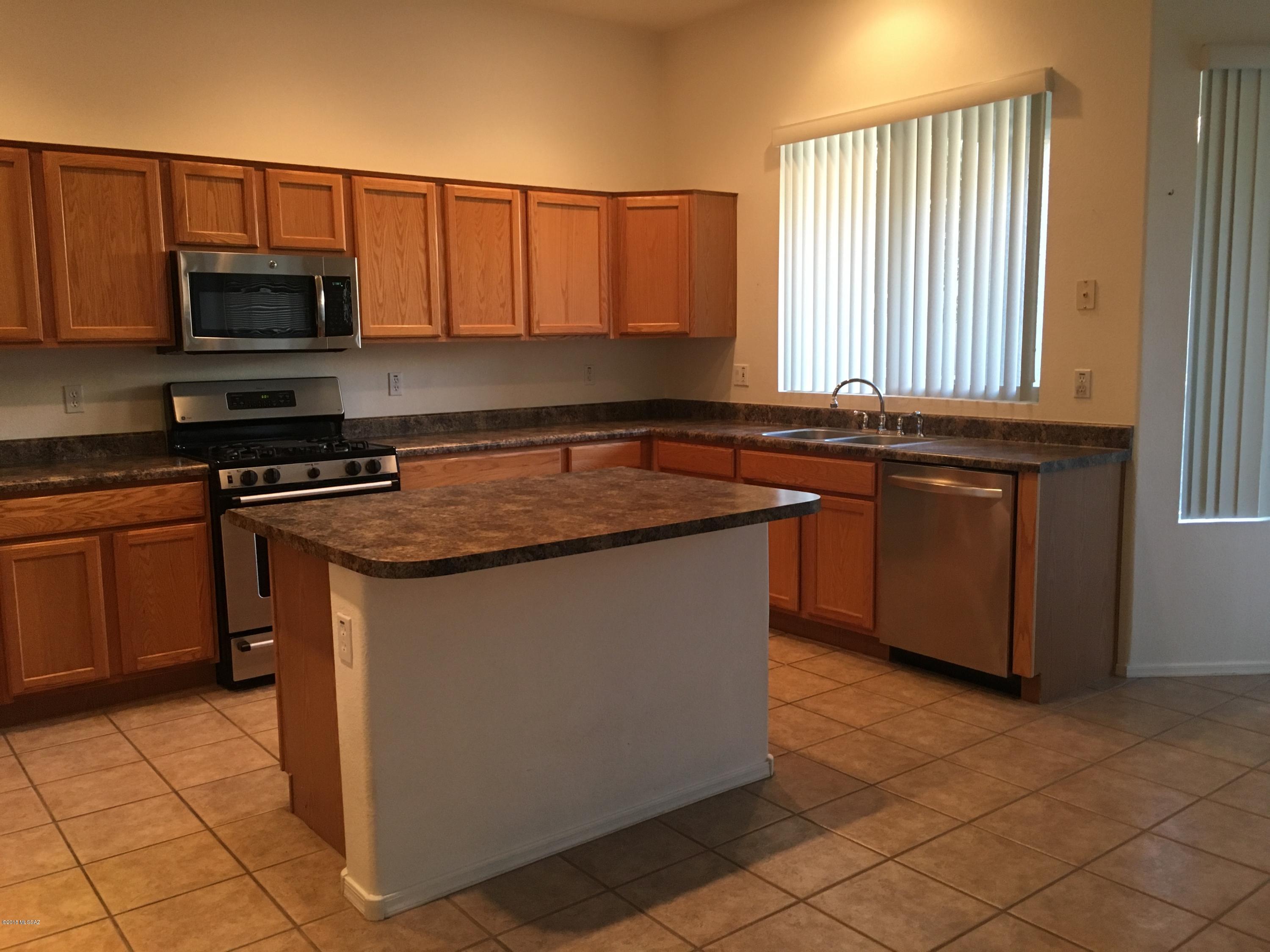 Desert Traditions II (49-120) - Residential
