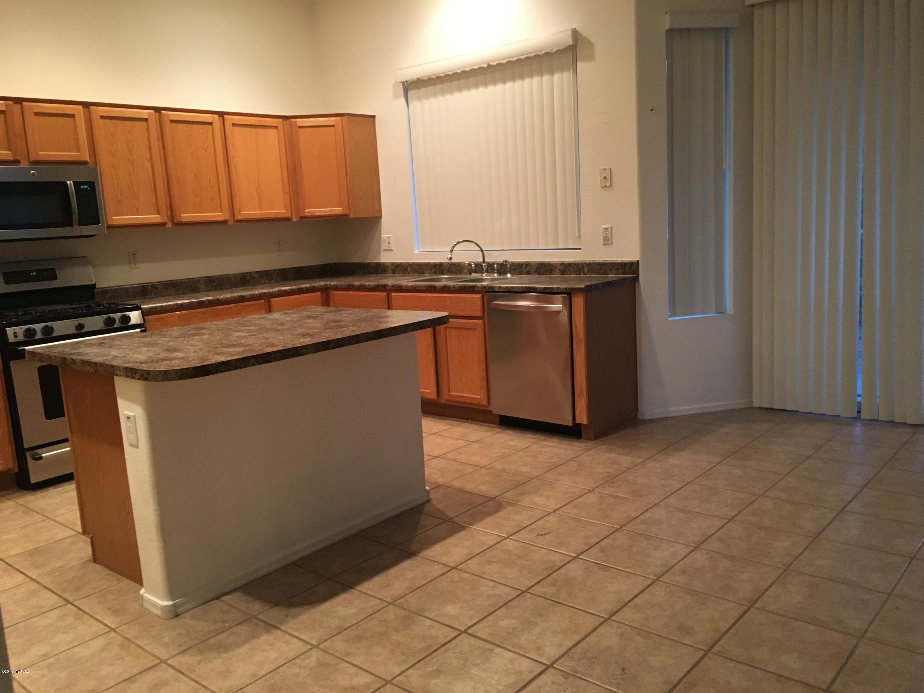 Desert Traditions II (49-120) - Residential