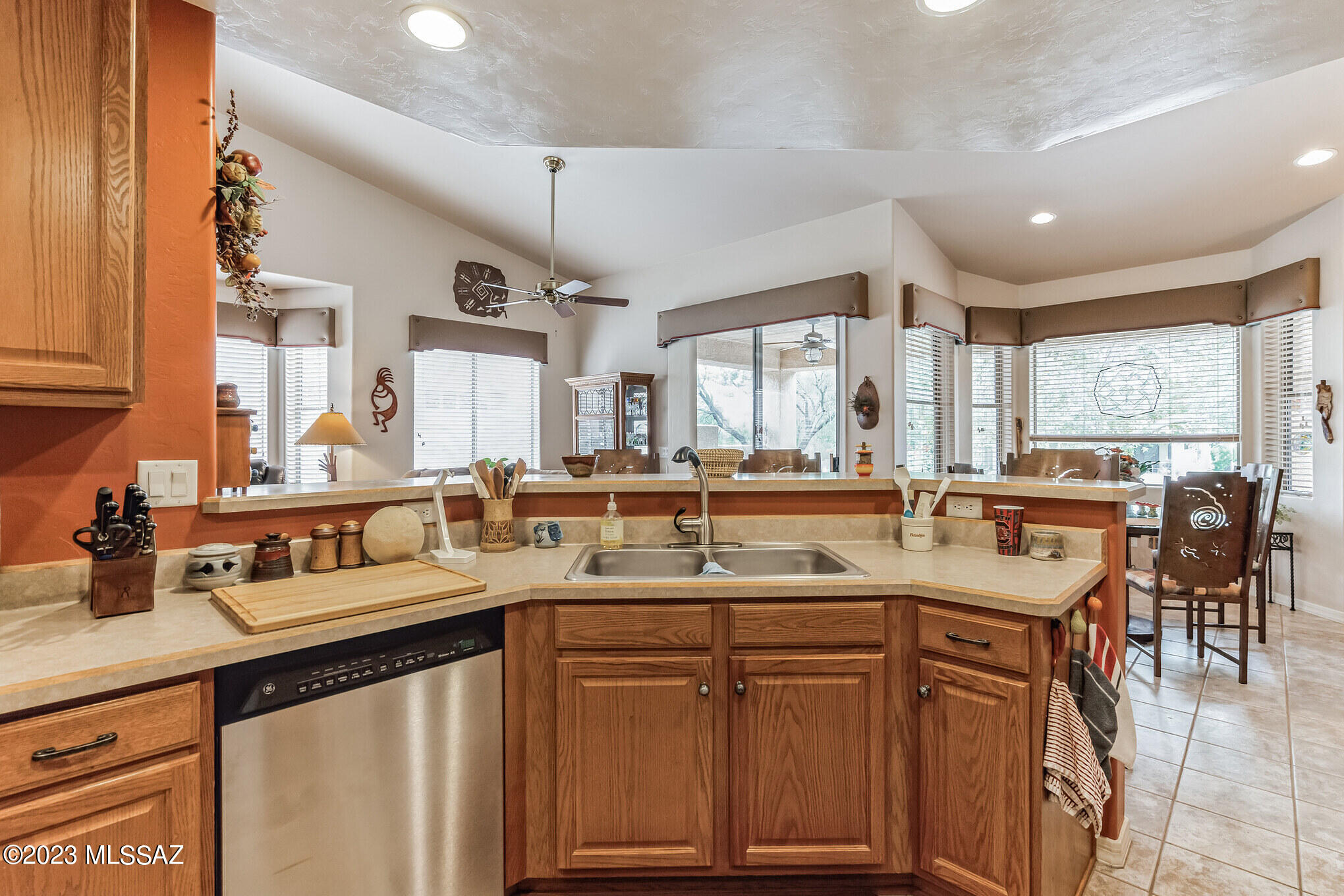 Las Campanas Village (1-111) - Residential