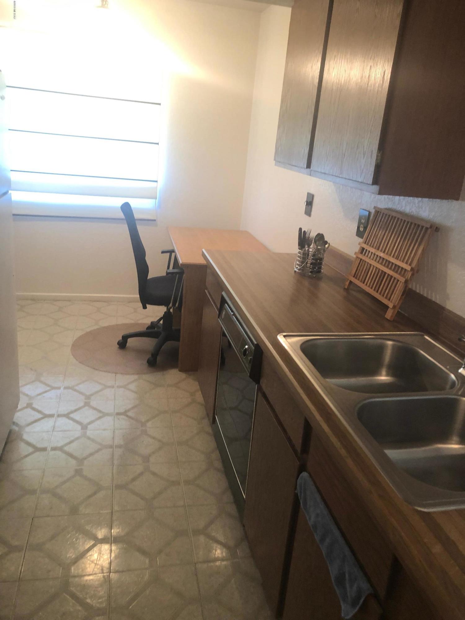 Summertree Condominiums (1-224) - Residential