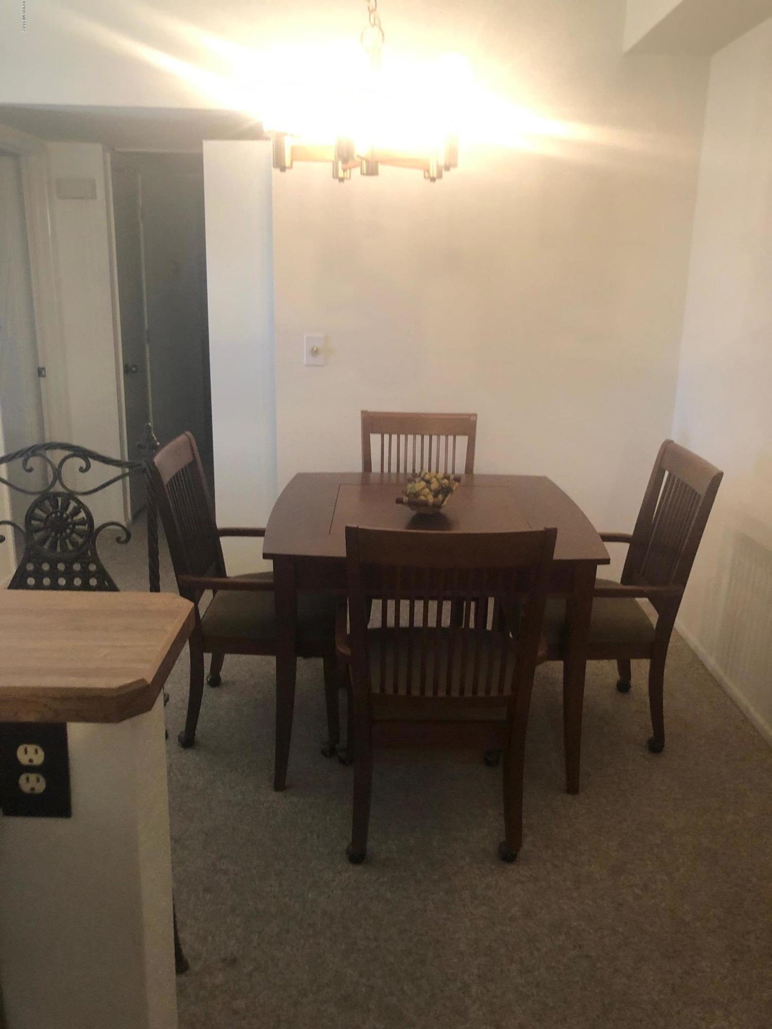 Summertree Condominiums (1-224) - Residential