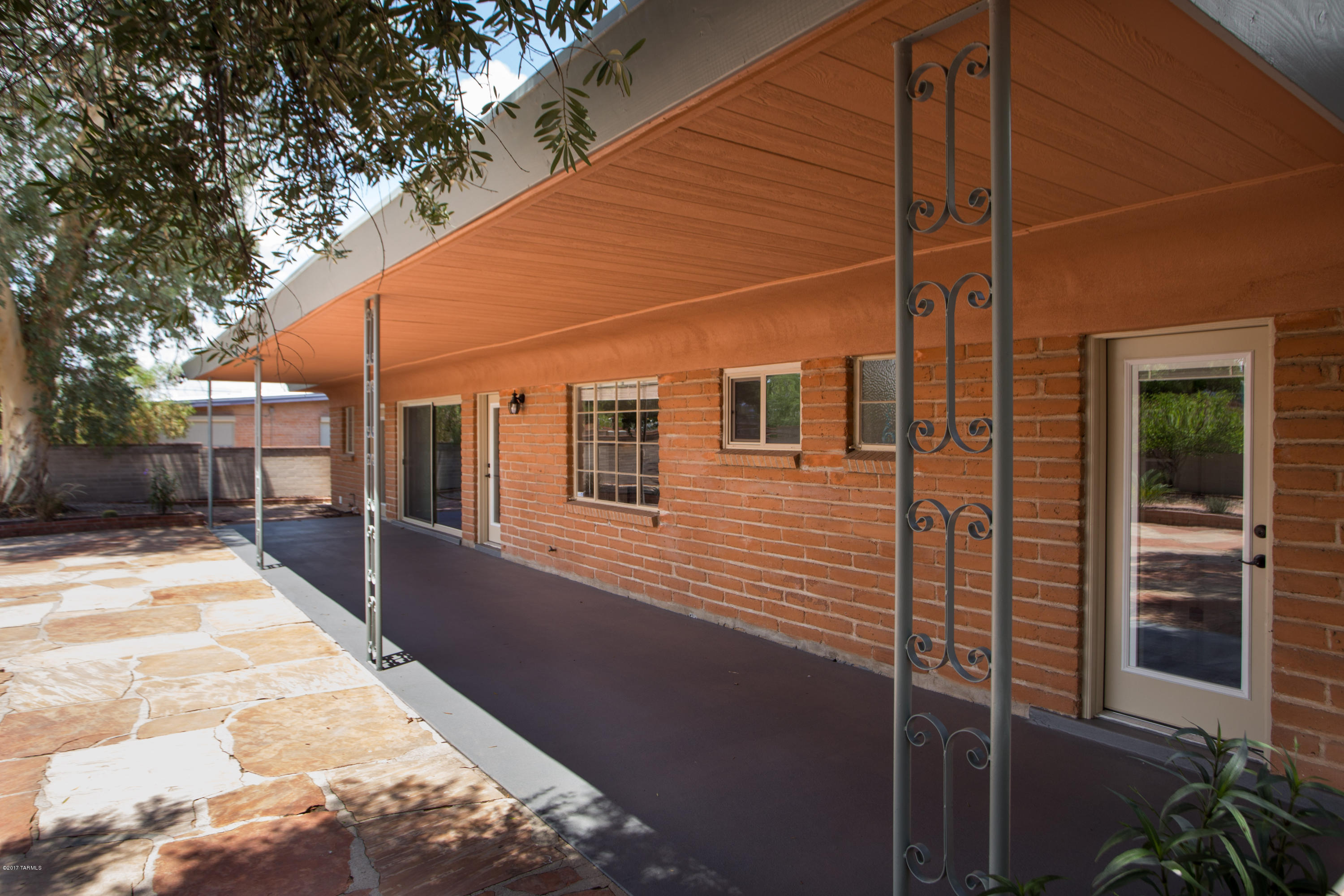Clara Vista - Residential