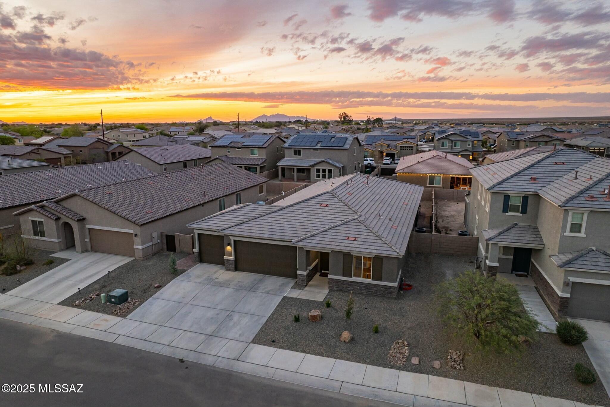 Welcome to this beautiful 4-bedroom, 3-bathroom home in the heart of Marana, AZ! Featuring an open floorplan and a spacious kitchen with ample counter space and storage, this home is designed with entertaining in mind. Whether you're hosting friends or enjoying family time, the seamless flow between the living, dining, and kitchen areas creates the perfect gathering space.

Located just minutes from shopping, dining, and entertainment, convenience is at your fingertips while still enjoying the comfort of a quiet, friendly neighborhood.

With plenty of room to grow and entertain, this Marana gem is ready to welcome you home!