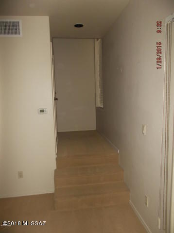 Dos Tiburones Townhouses (1-34) - Residential Lease