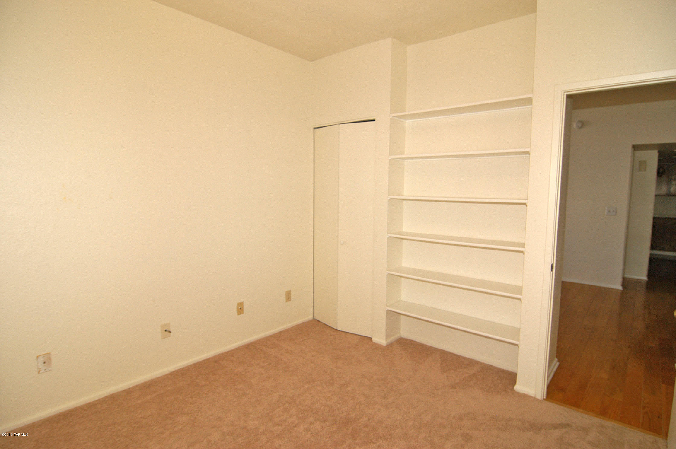 Summertree Condominiums (1-224) - Residential