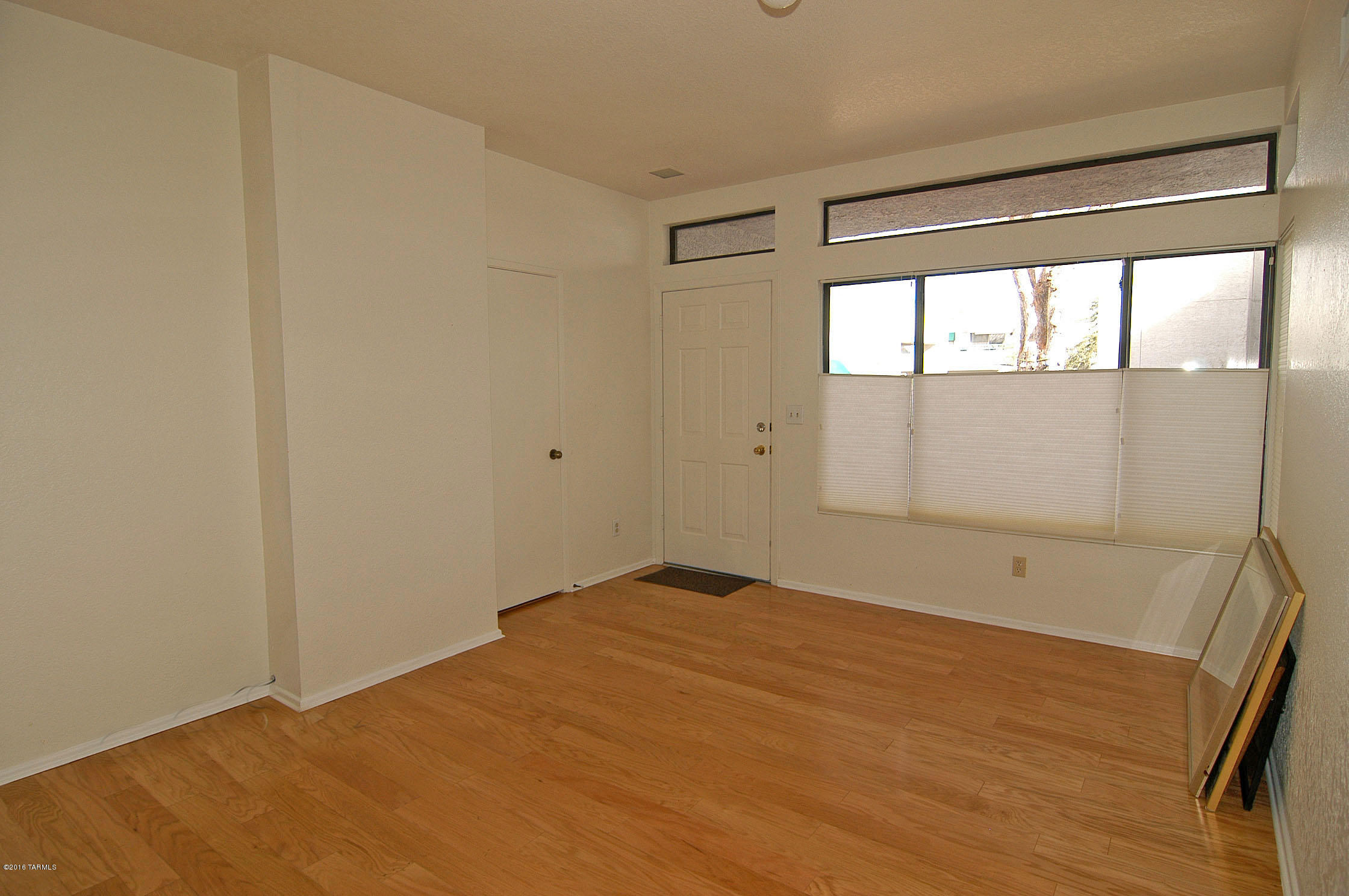 Summertree Condominiums (1-224) - Residential