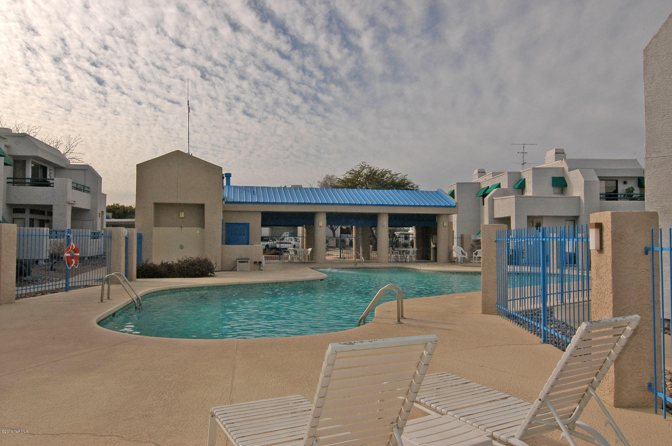Summertree Condominiums (1-224) - Residential
