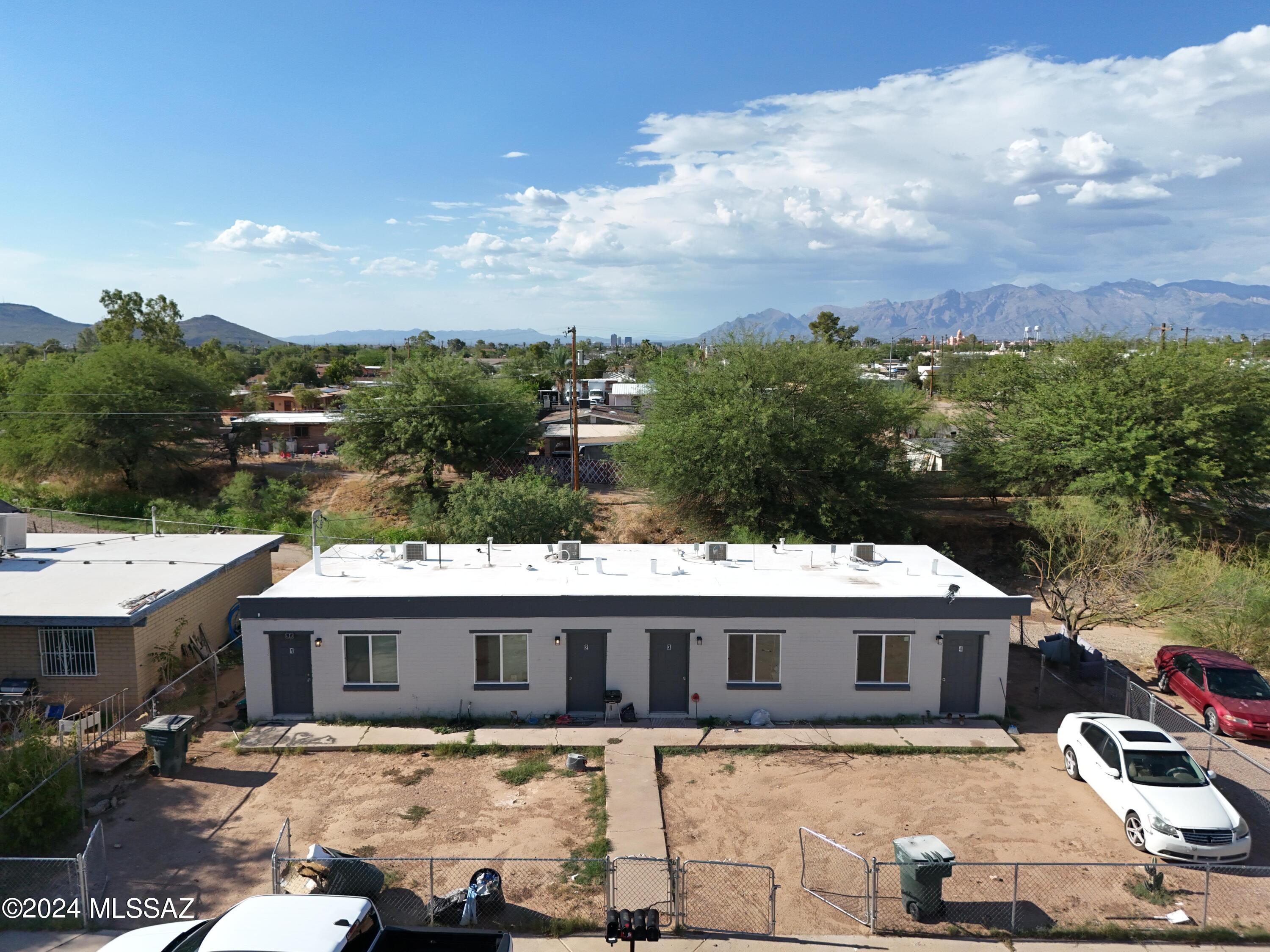 Fantastic investor opportunity! This property sits on a corner lot, well maintained and recently remodeled fourplex, 1 bed 1 bath units with backyard. Multiple opportunities for any buyer! Do not disturb the tenants. Come add this to your investment portfolio today!