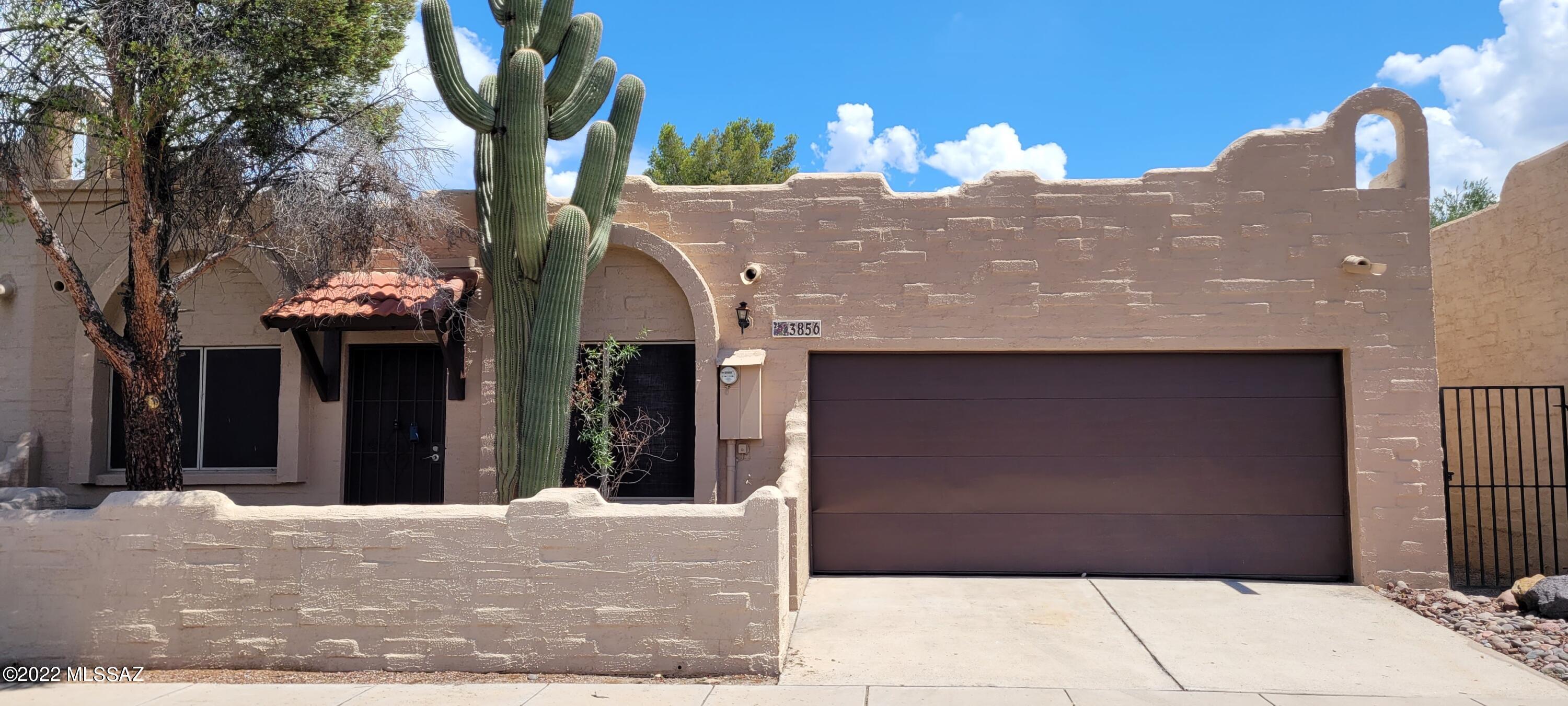 Outstanding 2 bedroom 2 bathroom townhome