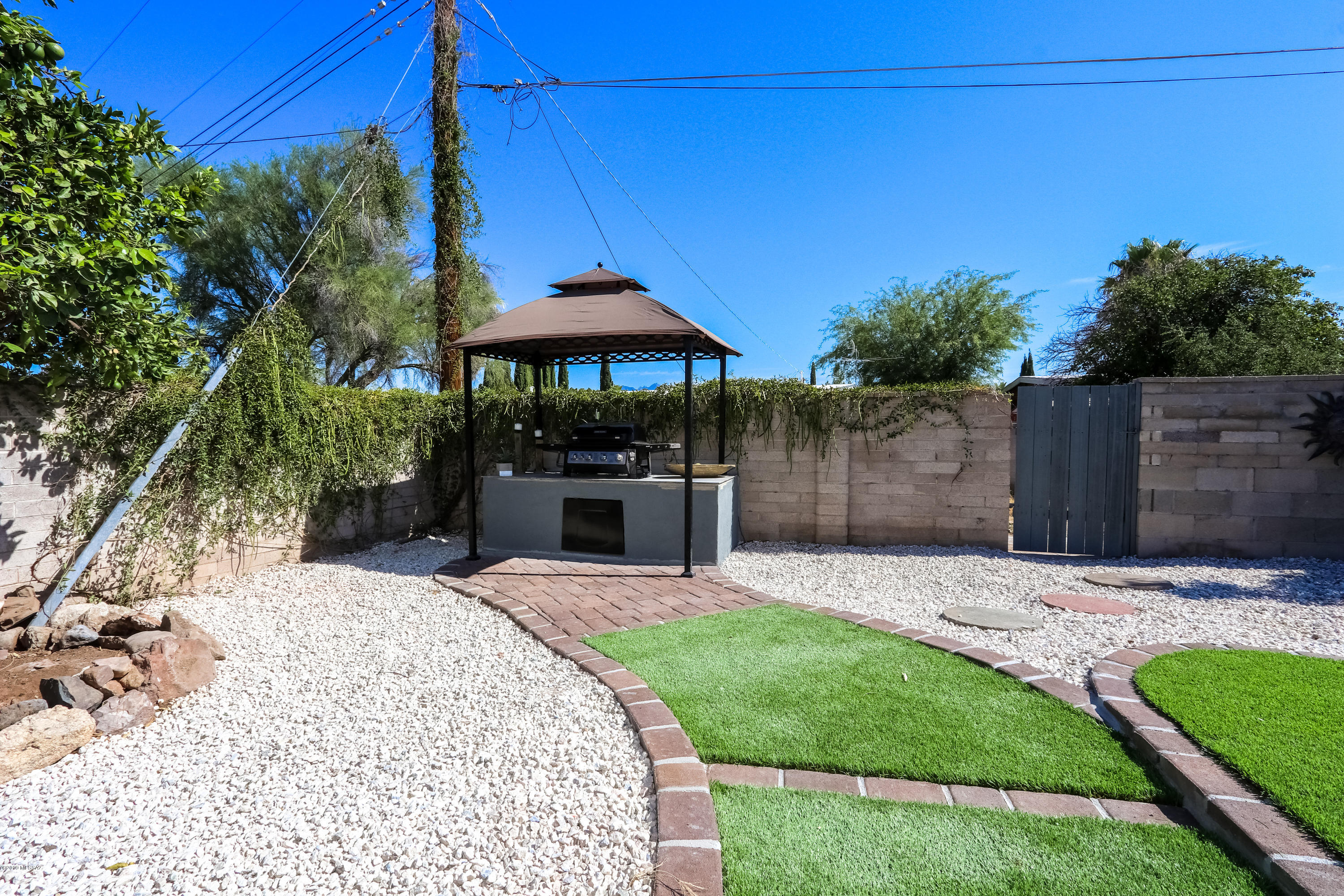 Vista Del Sierras - Residential