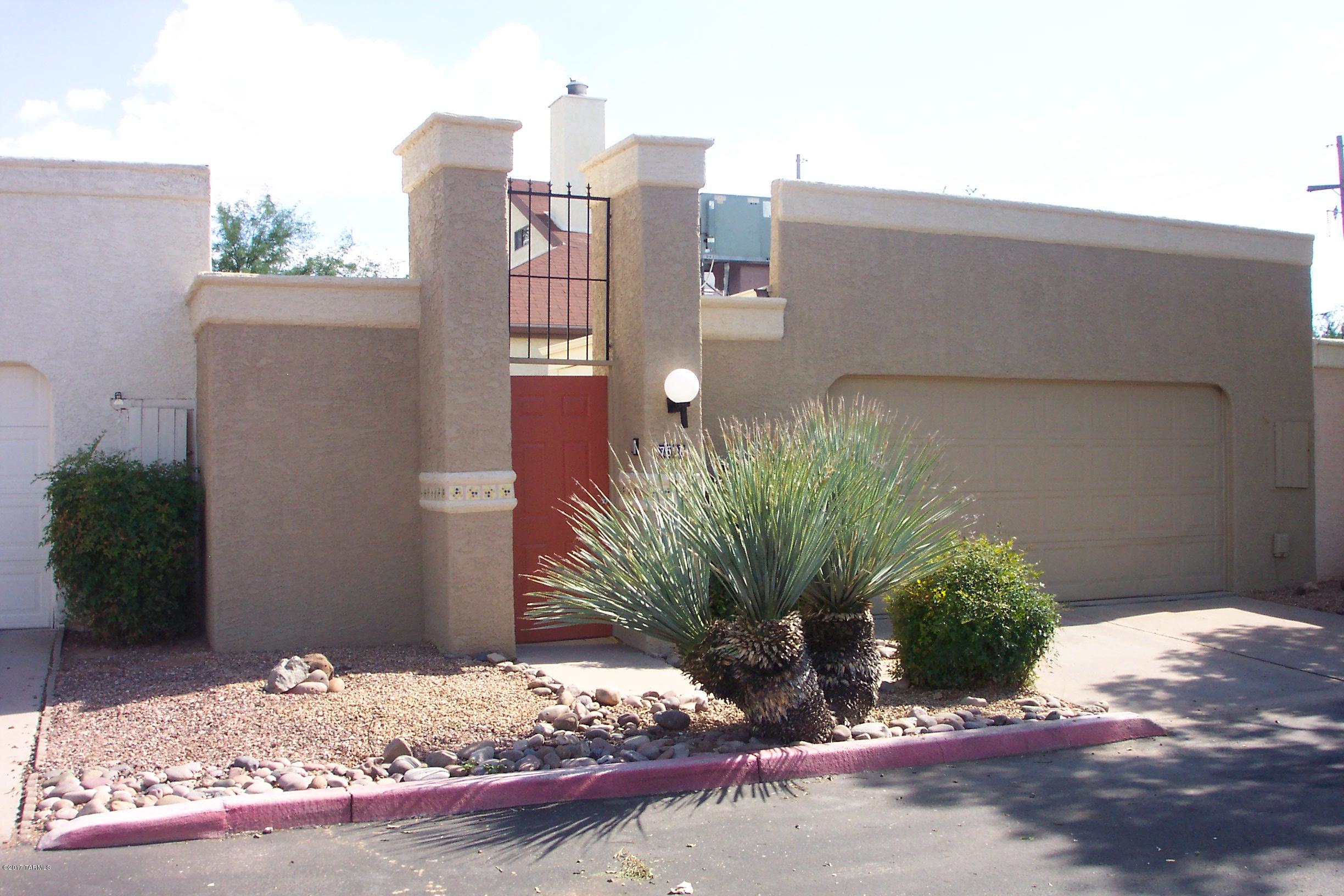 Desert Anchors Townhouses (1-63) - Residential