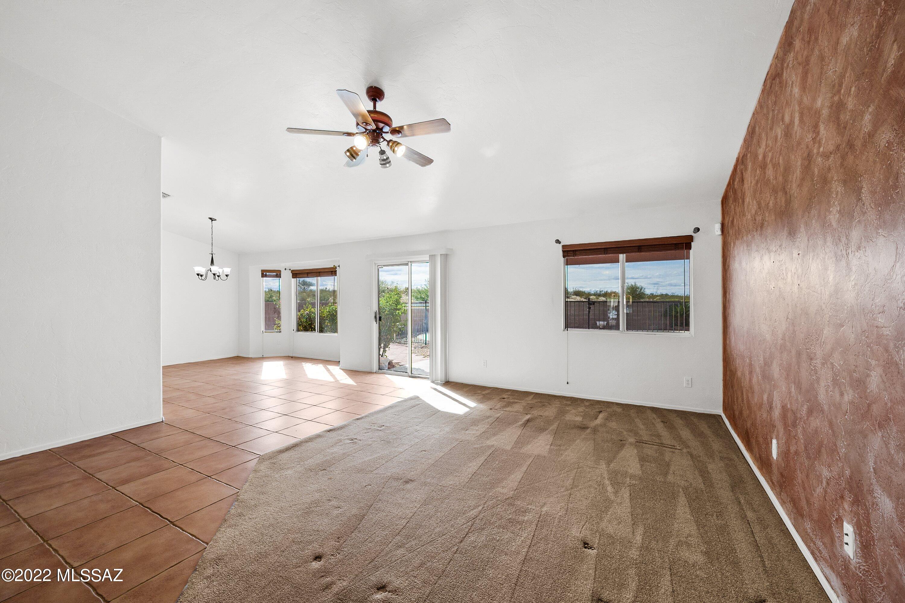 Hacienda Del Oro (1-78) - Residential