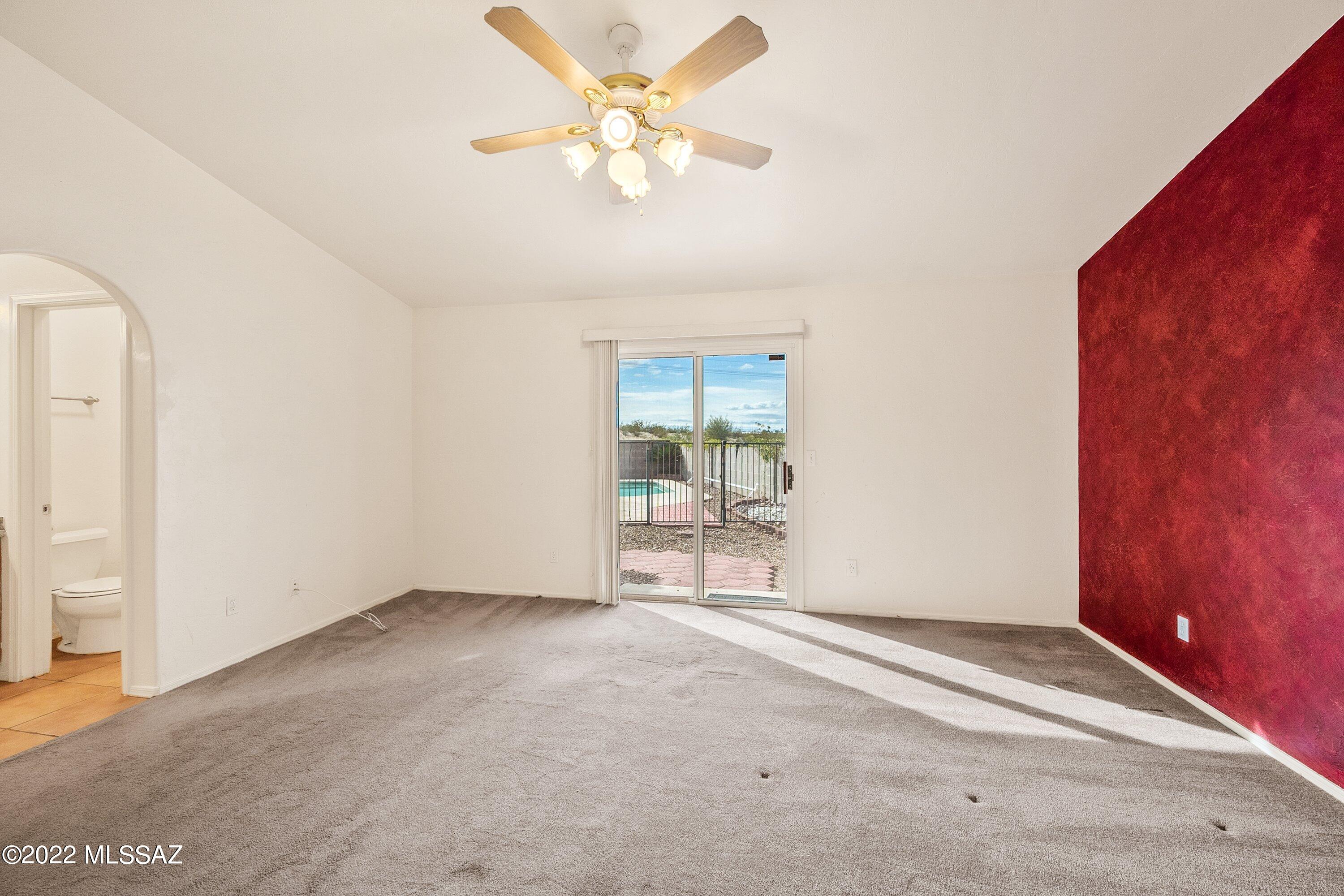 Hacienda Del Oro (1-78) - Residential