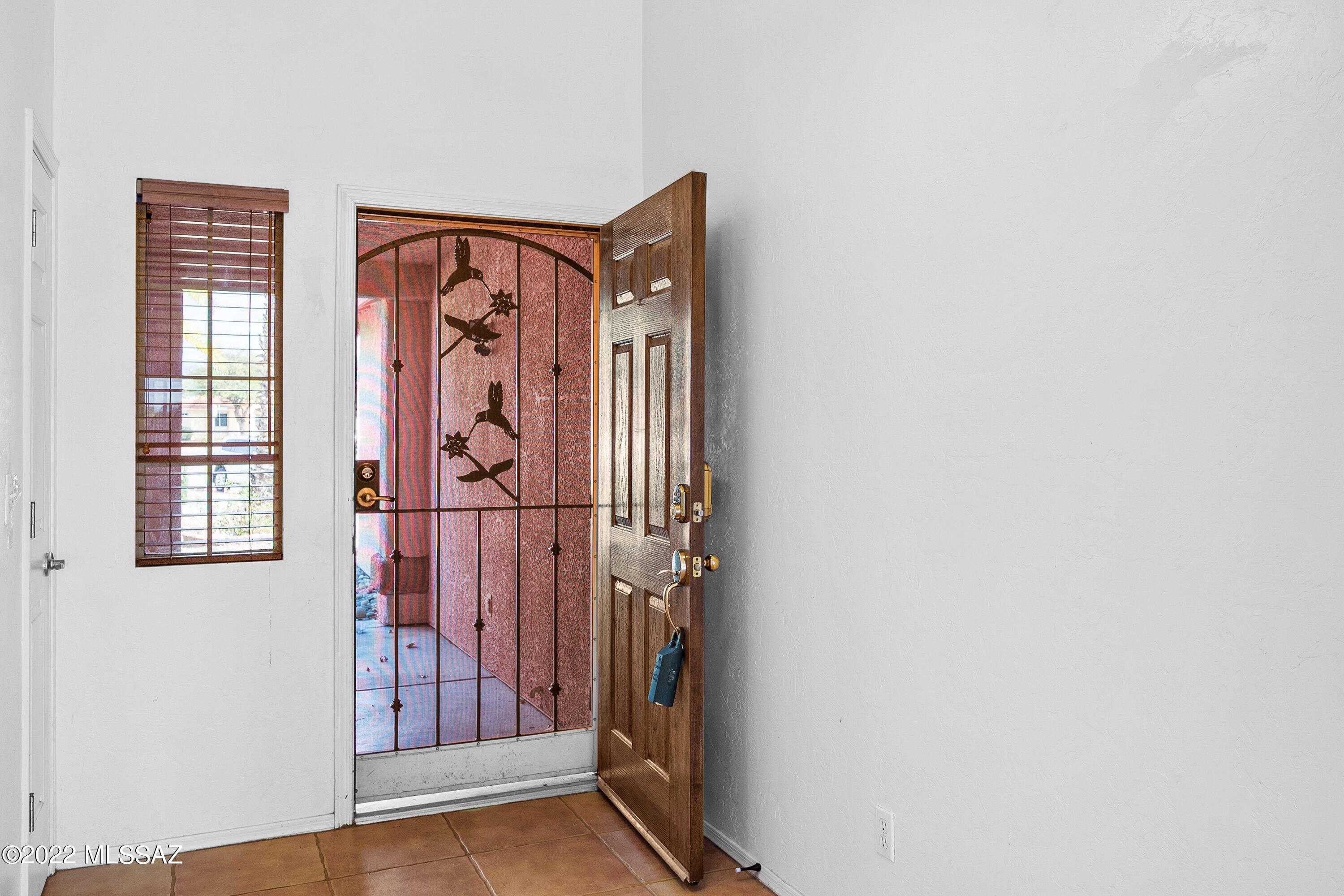 Hacienda Del Oro (1-78) - Residential