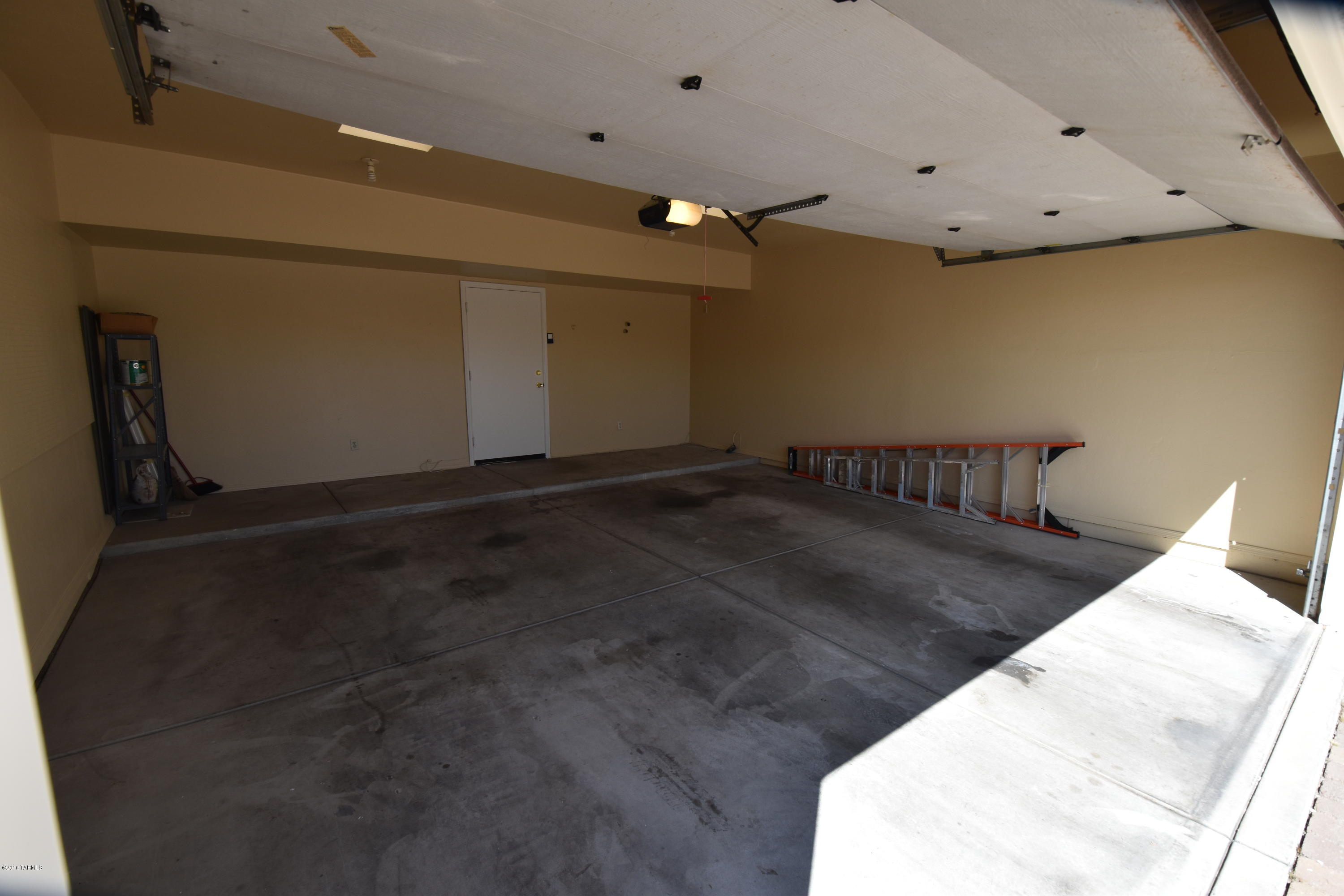 River Oak Estates (1-46) - Residential Lease