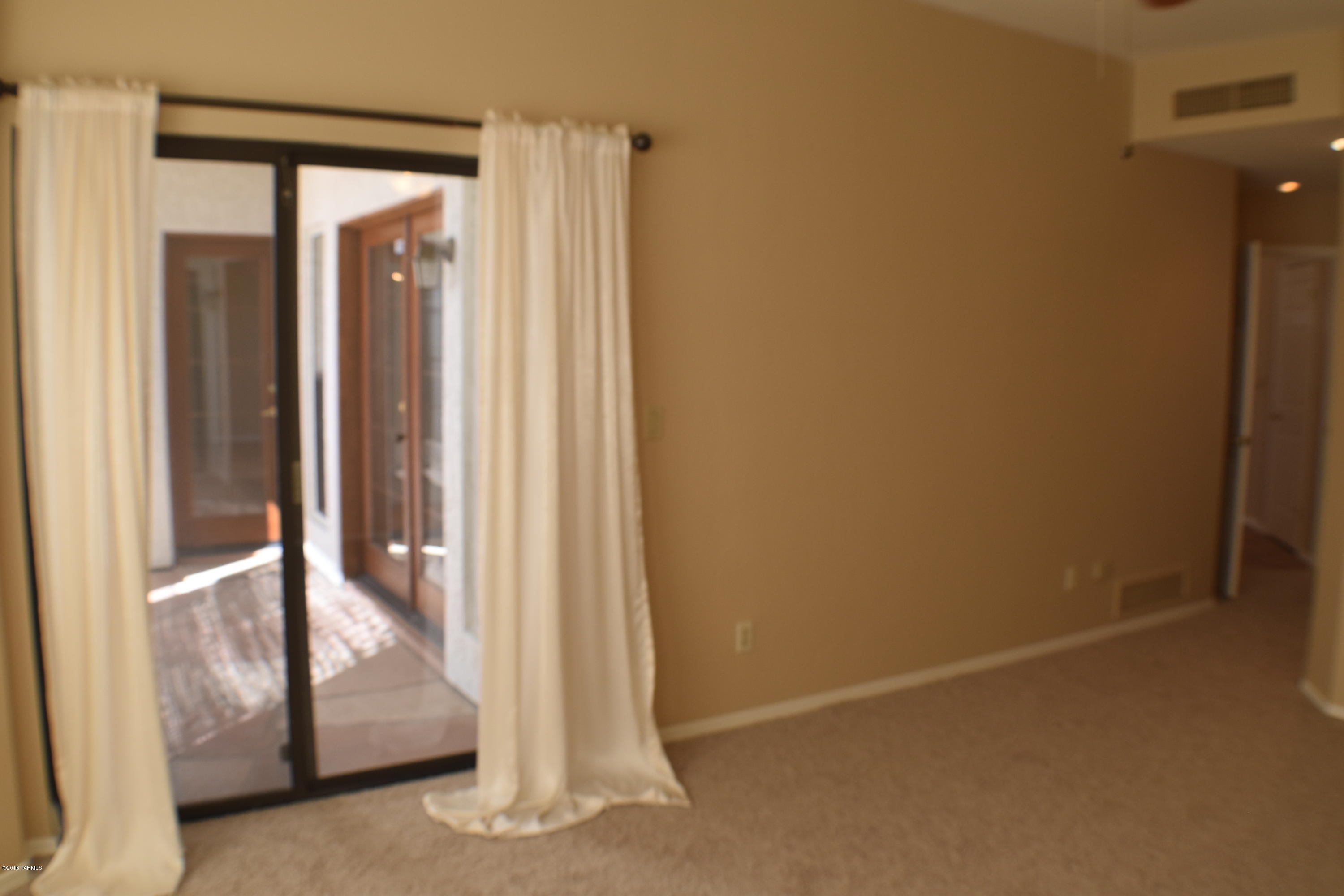 River Oak Estates (1-46) - Residential Lease