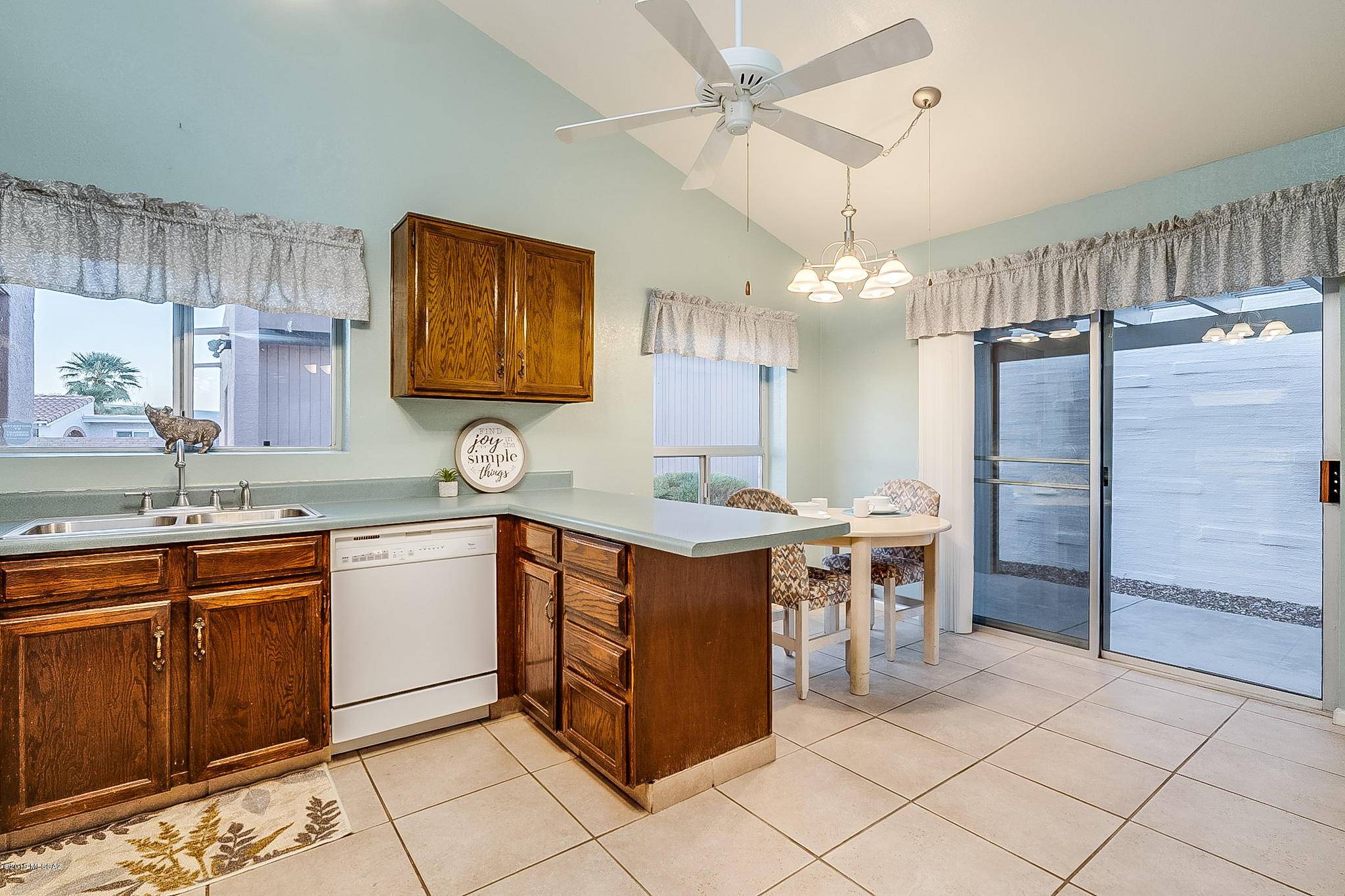 Desert Hills No.1 Townhomes (1-23) - Residential
