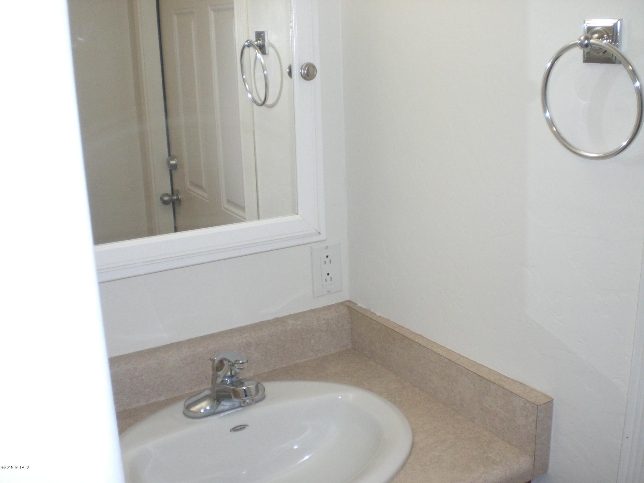 Coronado Heights Resub. - Residential Lease