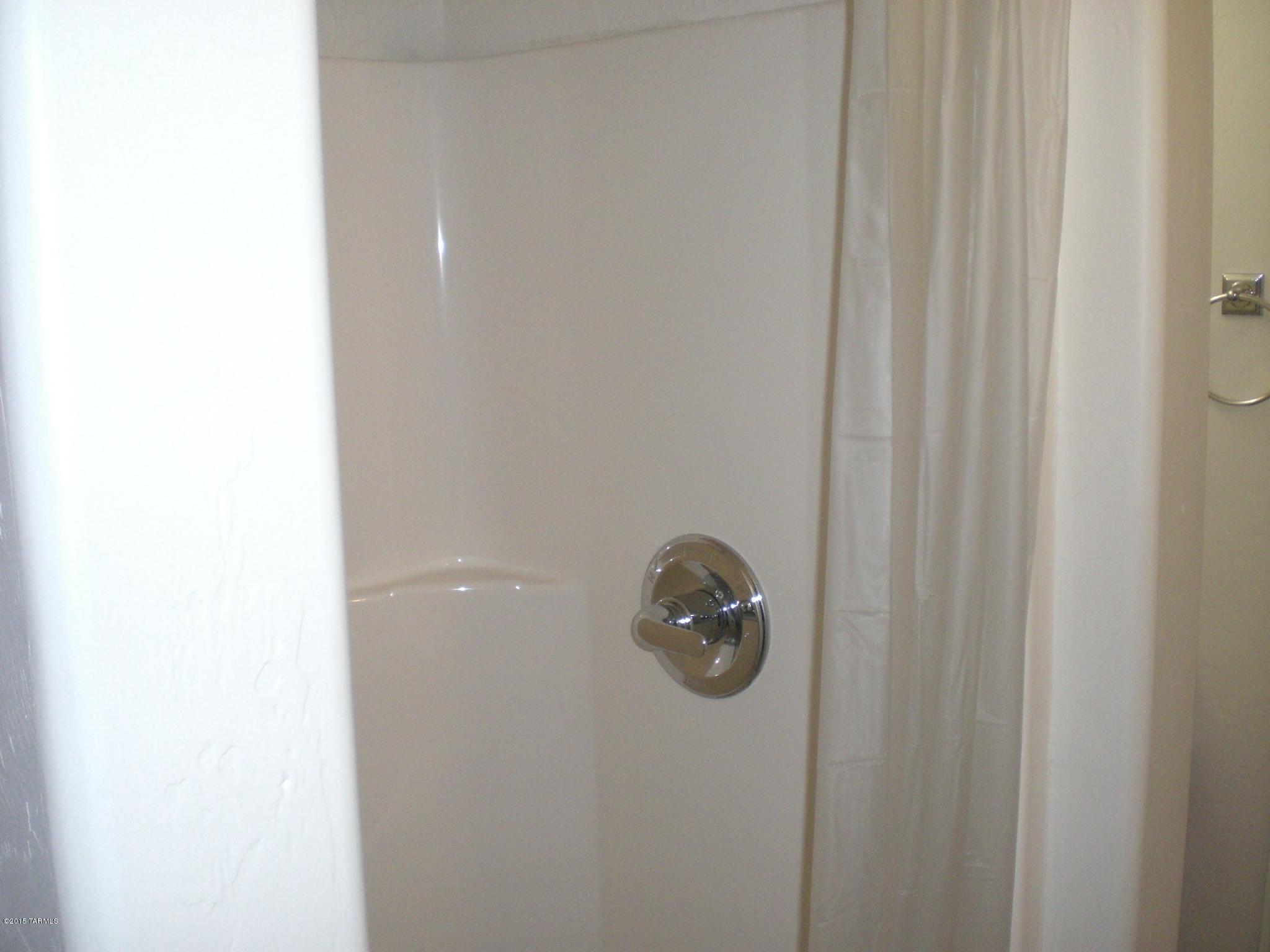 Coronado Heights Resub. - Residential Lease