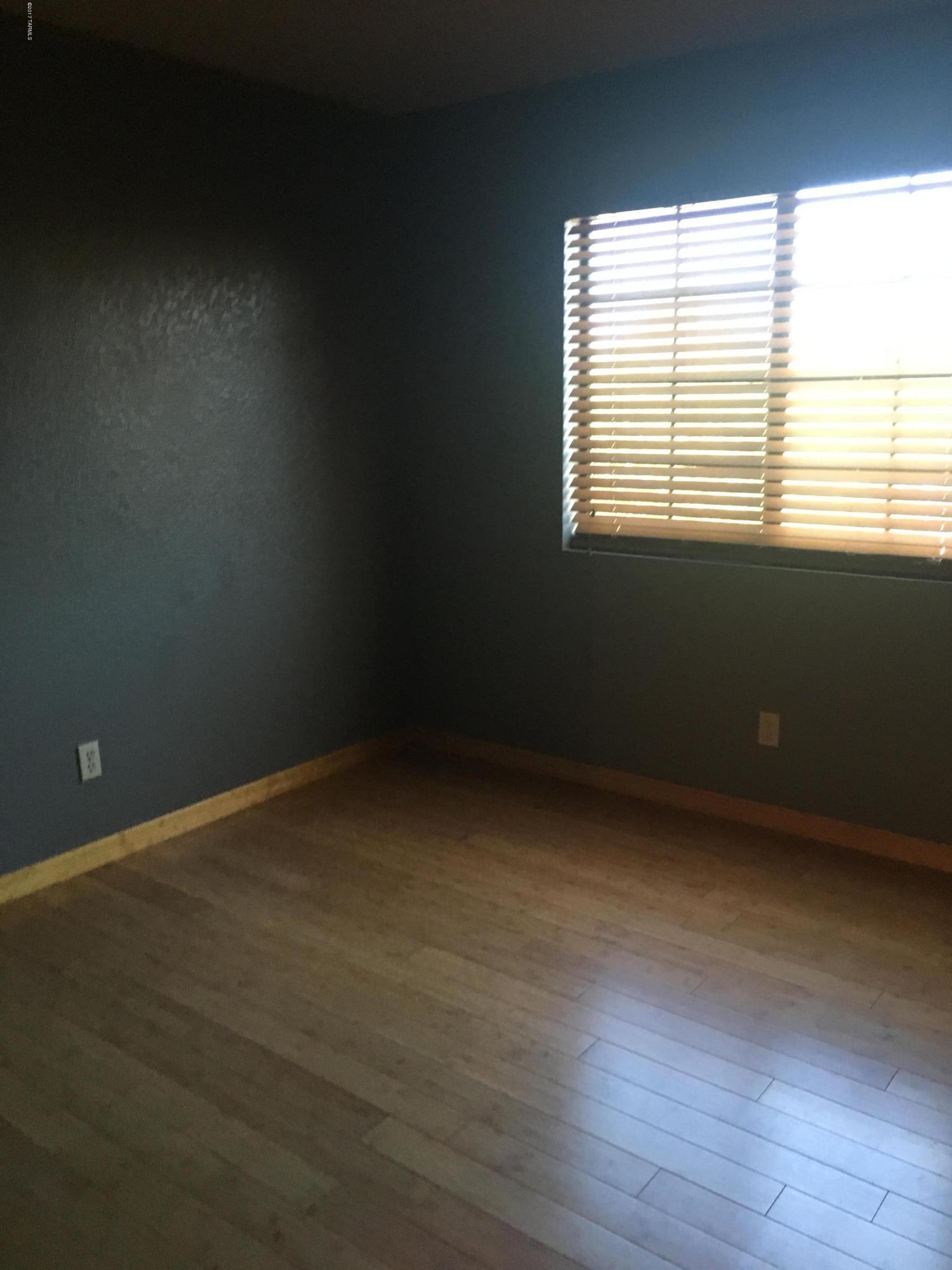 Country Club(1-221) - Residential