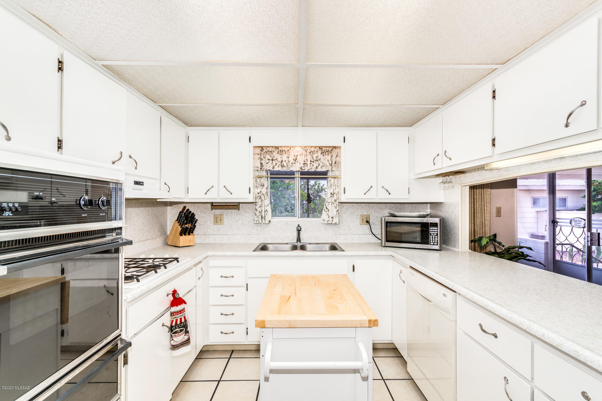 Tucson Estates (403-758) - Residential