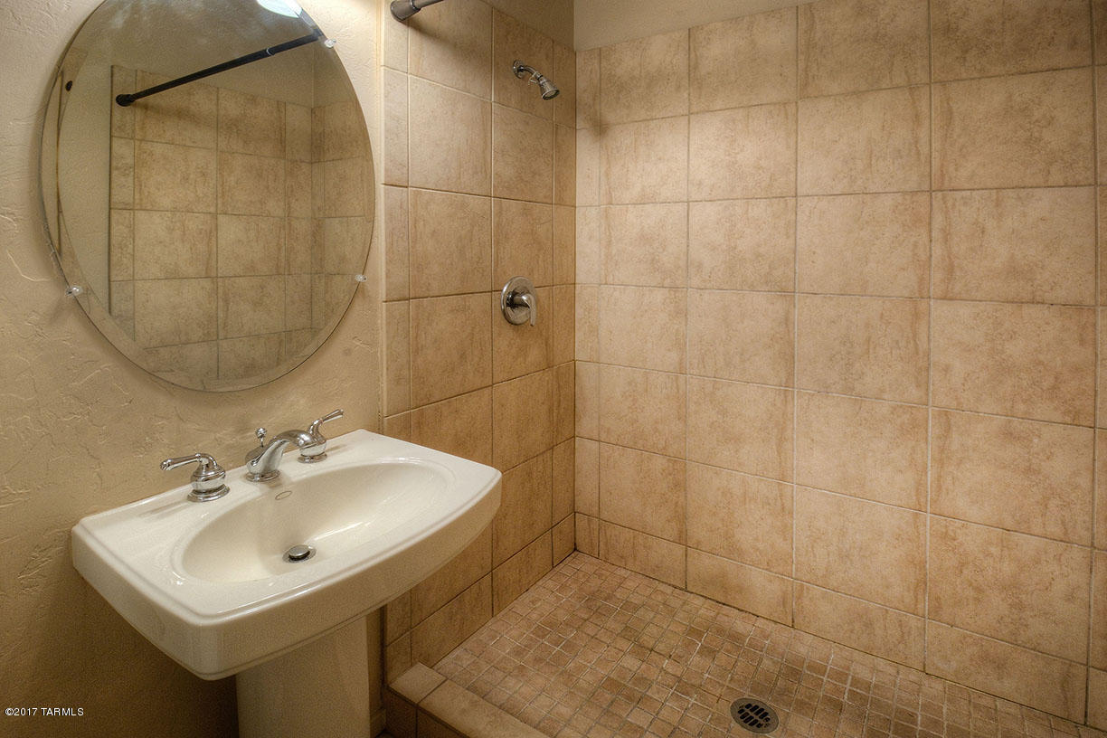 Sam Hughes Place at The Corner - Residential Lease