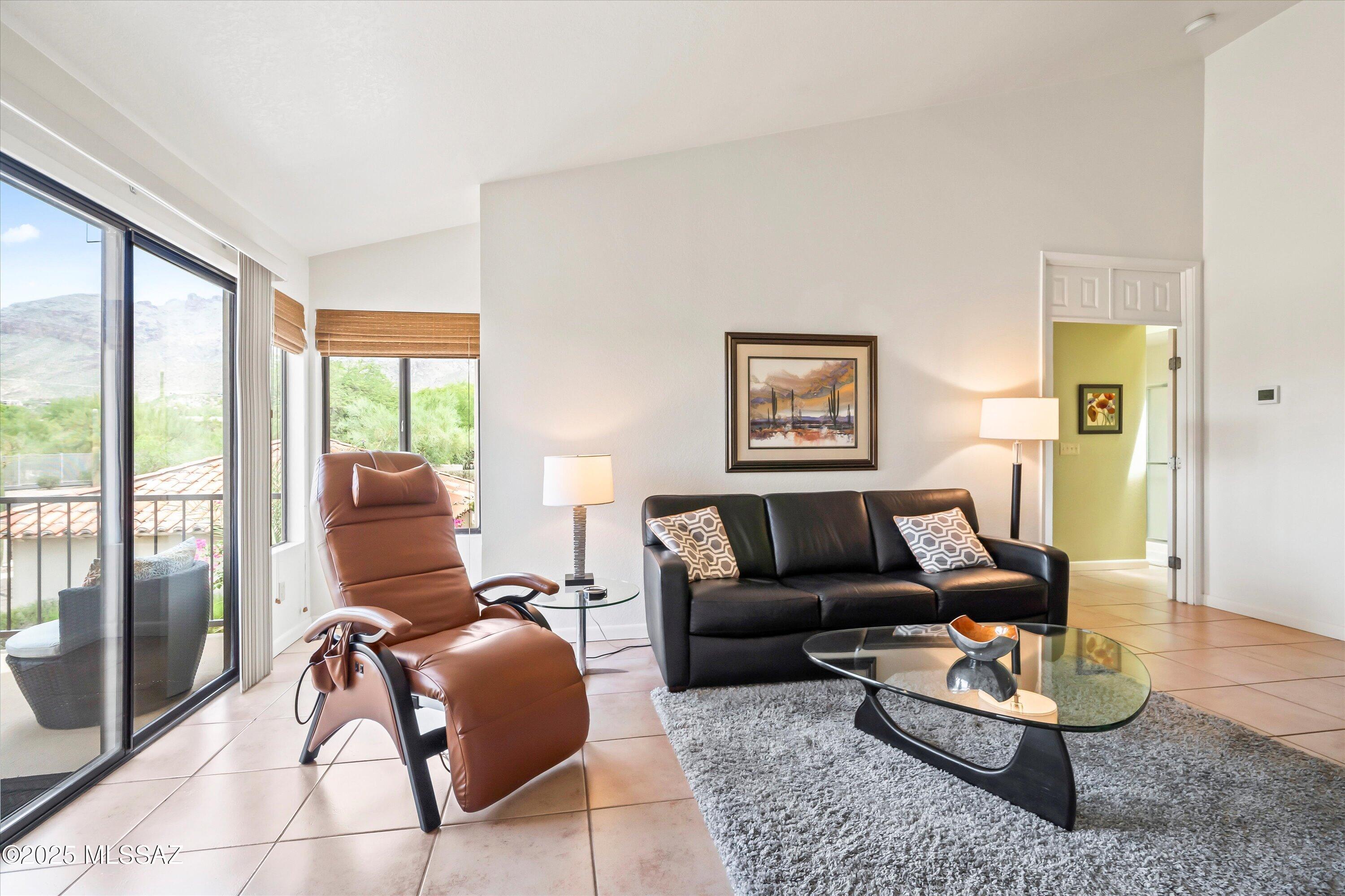 Condos At La Paloma (The) - Residential