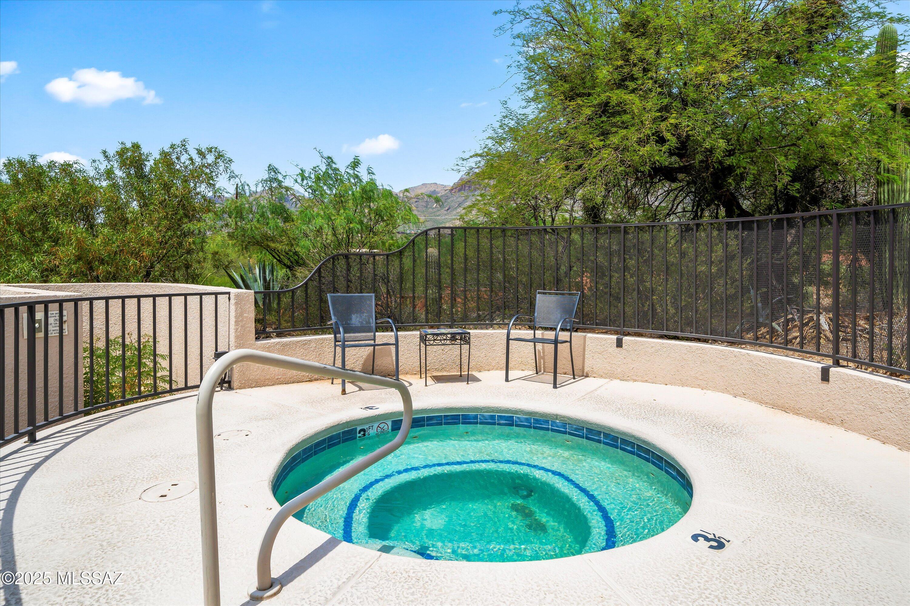 Condos At La Paloma (The) - Residential