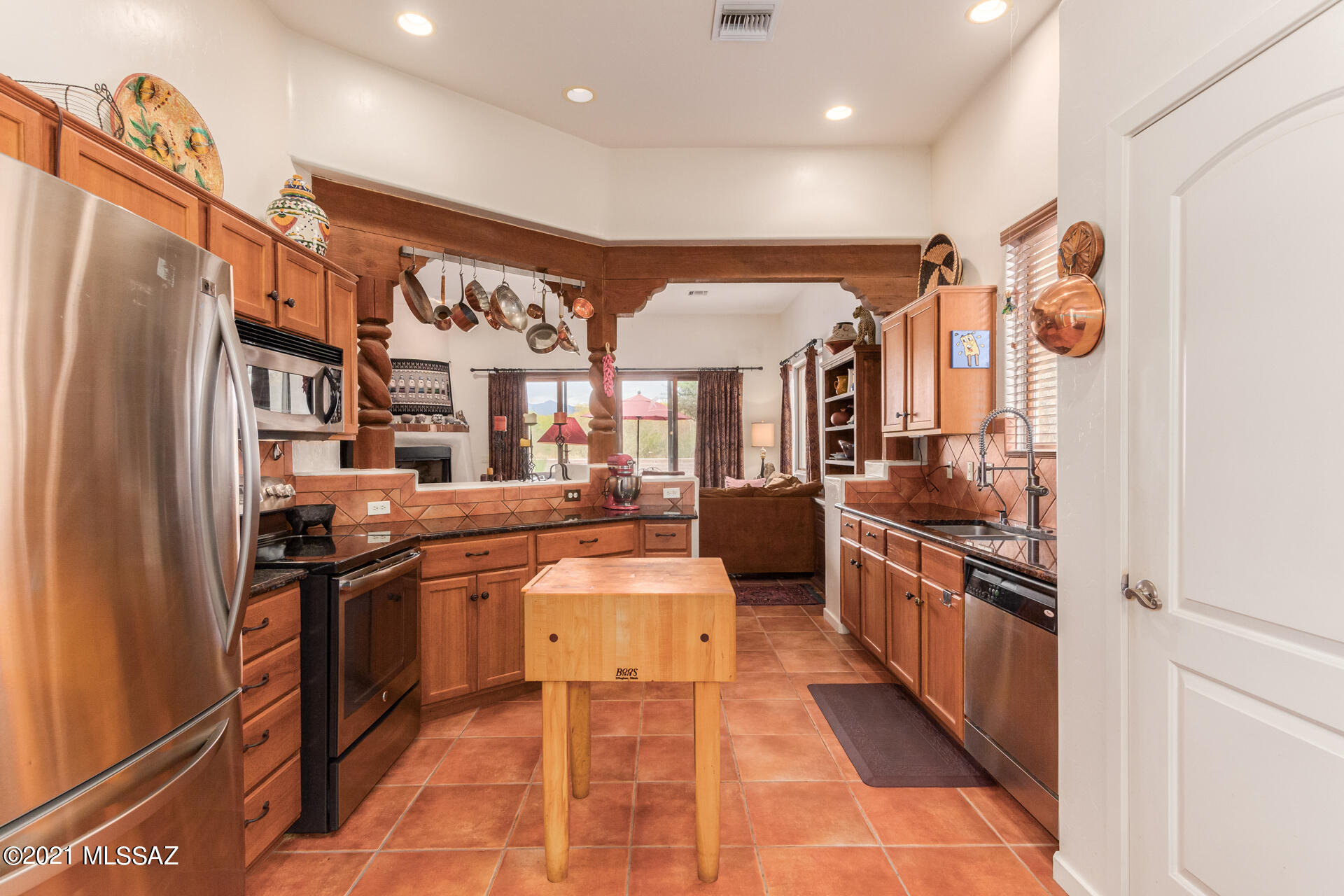 Barrio Trails Head - Residential