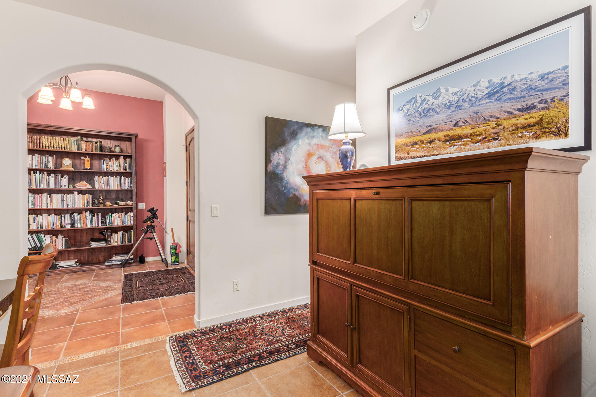 Barrio Trails Head - Residential