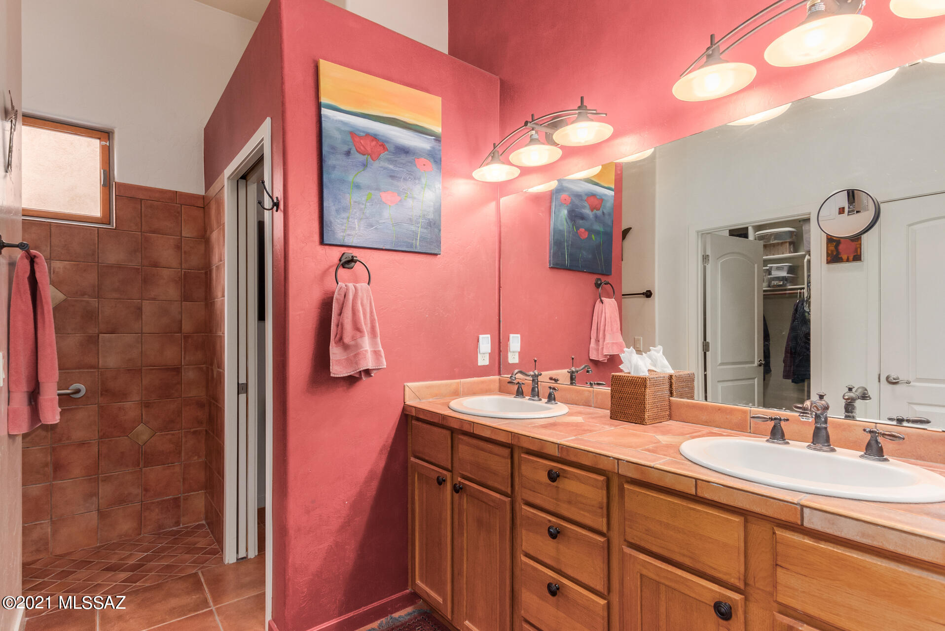 Barrio Trails Head - Residential