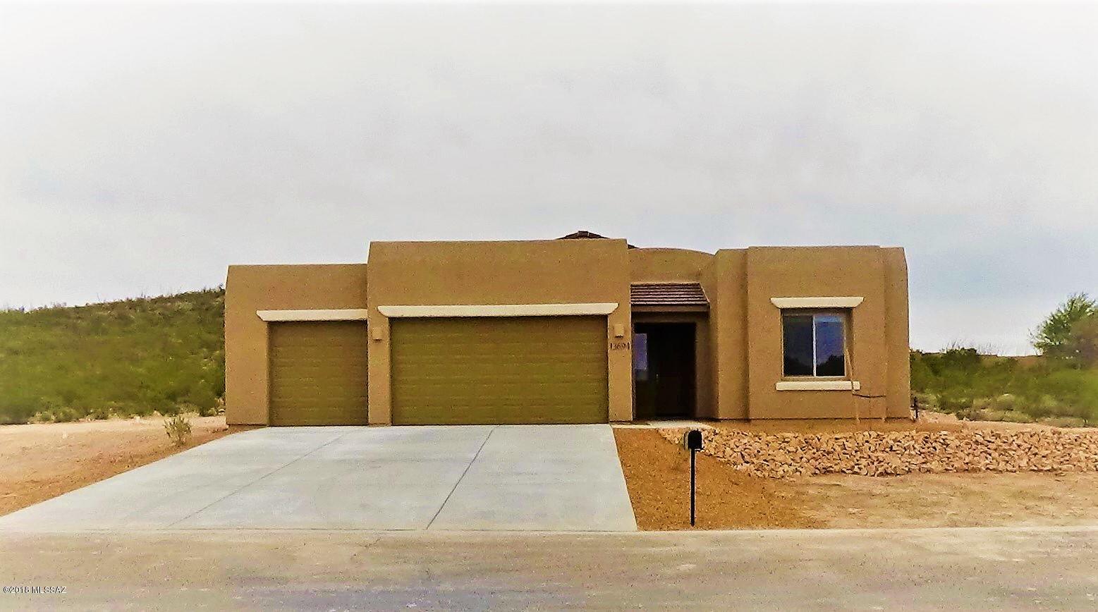 Just Finished Construction.Ready Now!! Buy Local, Live Green, Built by MESQUITE HOMES. HERS RATING.Built with energy efficiency. Split floor plan,spacious owners suite large walk in closet and linen closet. Open concept main living area, 14 SEER HVAC, dual pane windows,insulated garage doors, 3 Car Garage with a 4' extension on all 3 Bays and a 2' extension on the side of the 3rd single bay garage. 4 Bedrooms, Great Room, Maple Cabinets 36'' Staggered uppers, Quartz Counter Tops in Kitchen & Bathrooms. 50AMP Receptacle - Spa or RV. Structured Panel, Laundry Sink & 
Laundry Cabinets. Cabinets have soft close doors & soft close drawers. 
3rd party tested. Clare Smart Home pre-wire. Move In Ready! New Construction just came available!All Builder Warranties .91 Acres. Tile Through out.