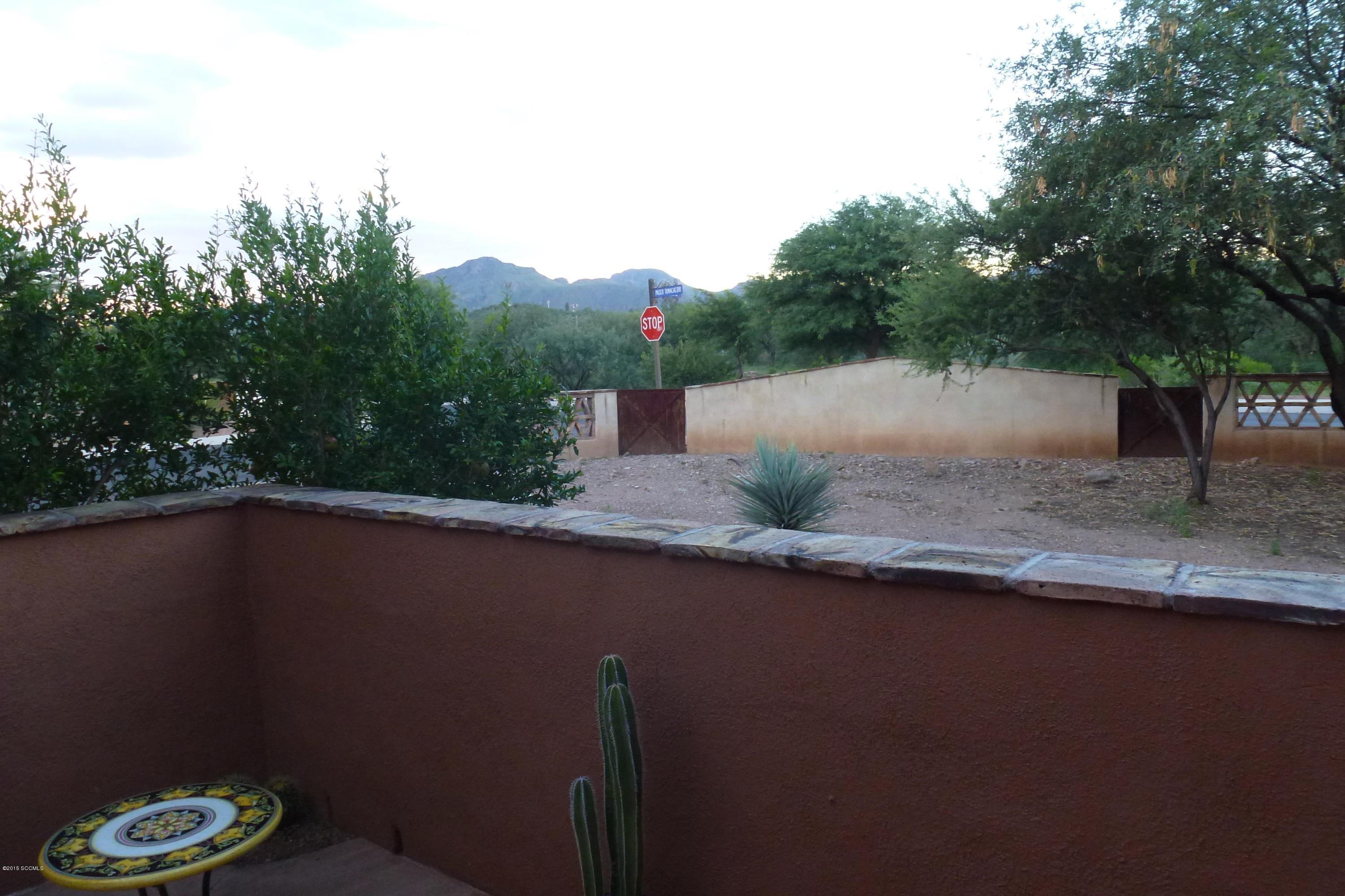 Barrio Trails Head - Residential