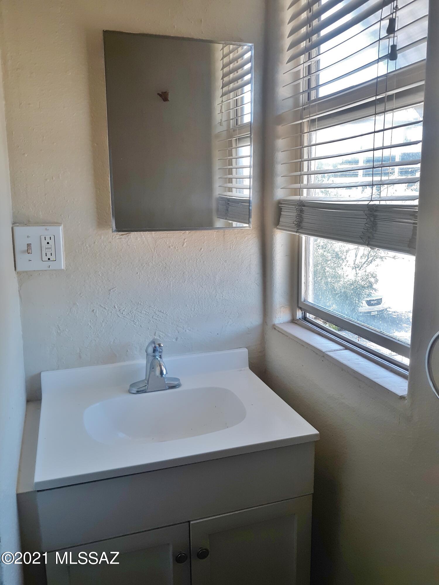 Tucson Hoffs Resub Of Blk 85 - Residential Income