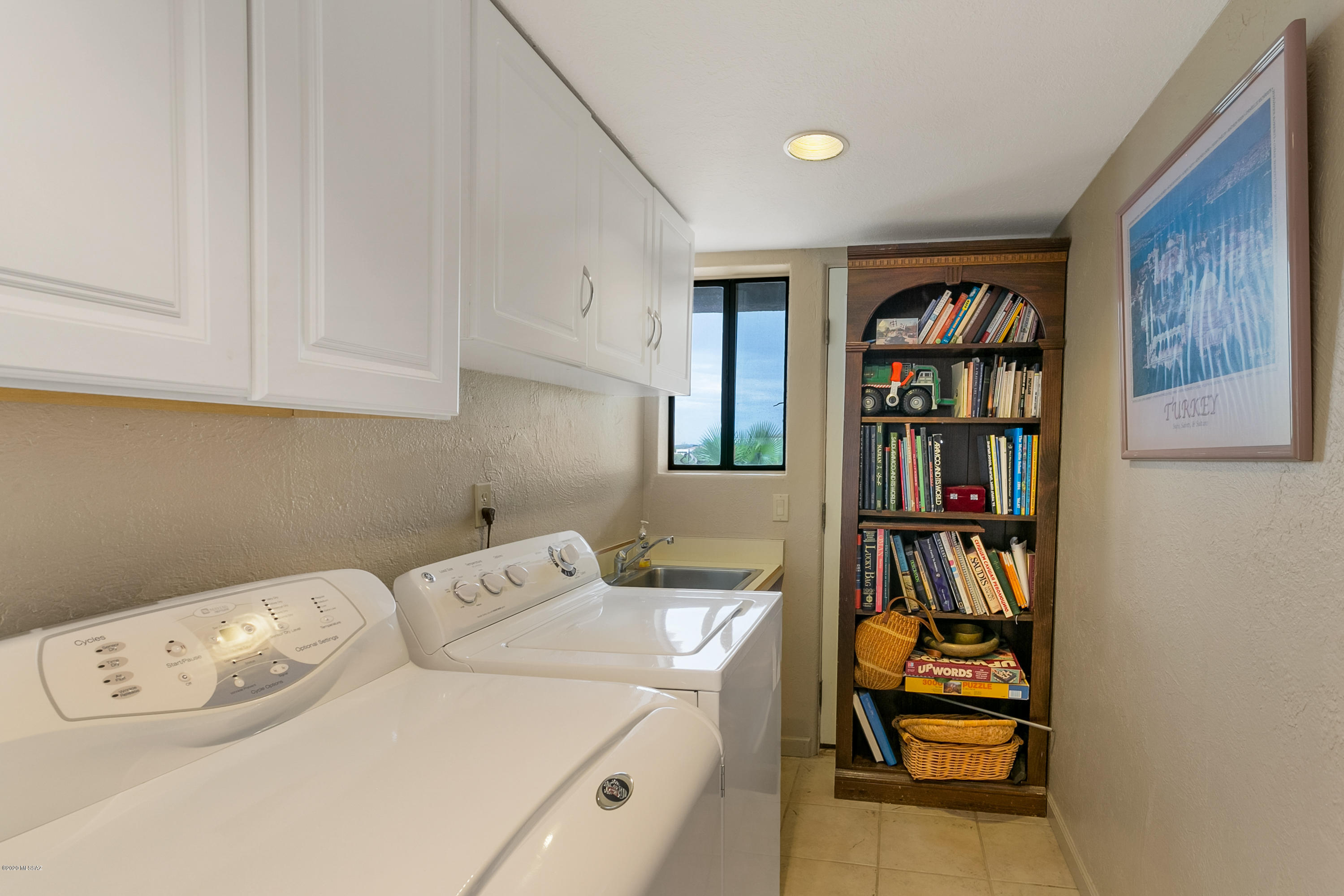 Monte Del Oro (1-187) - Residential