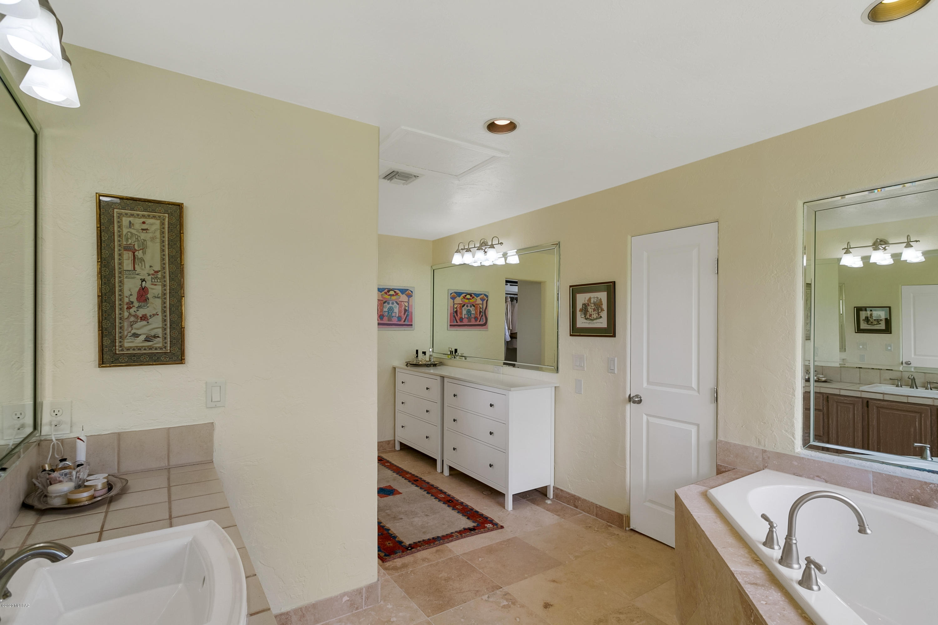Monte Del Oro (1-187) - Residential