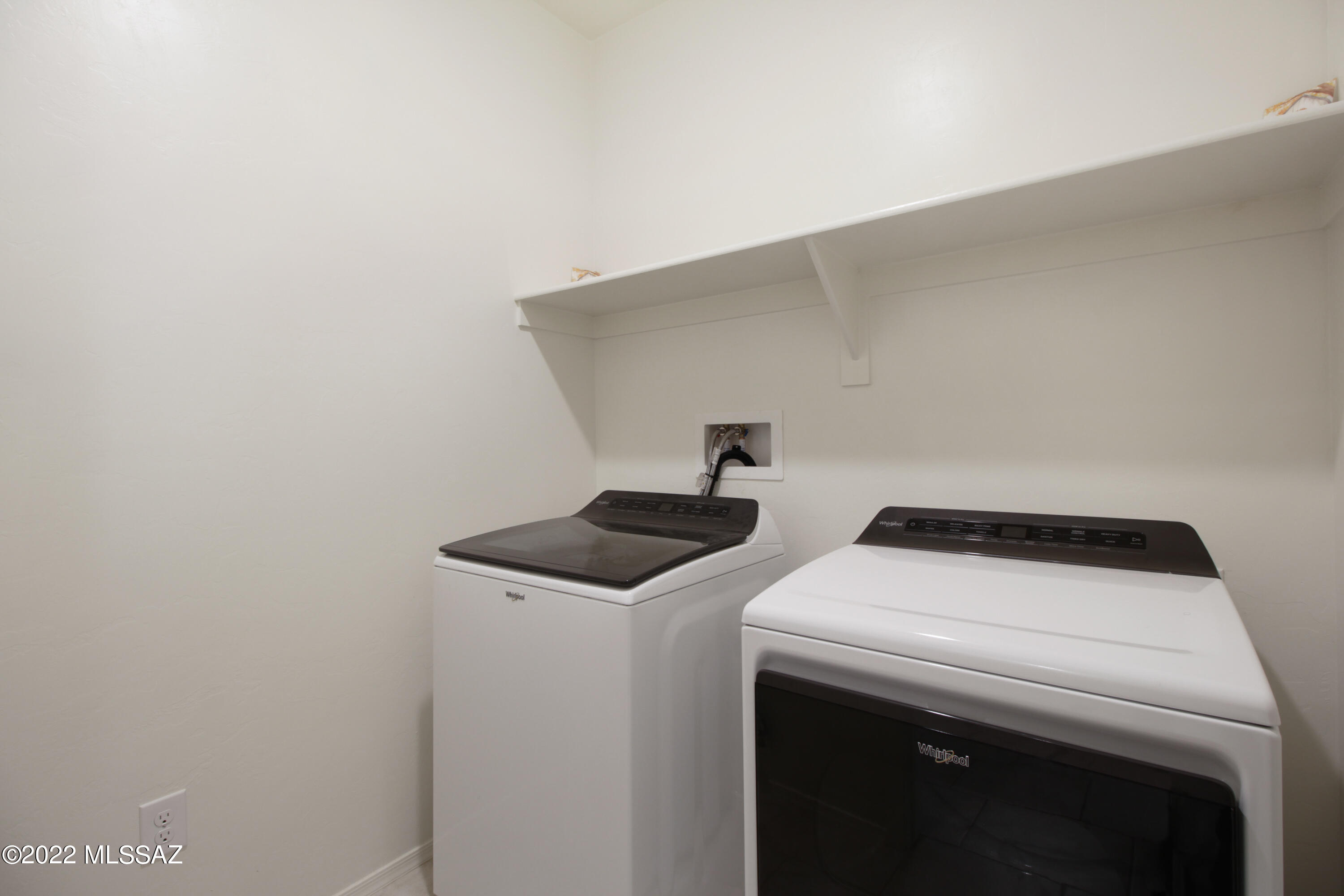 Saguaro Bloom SQ20180540069 - Residential