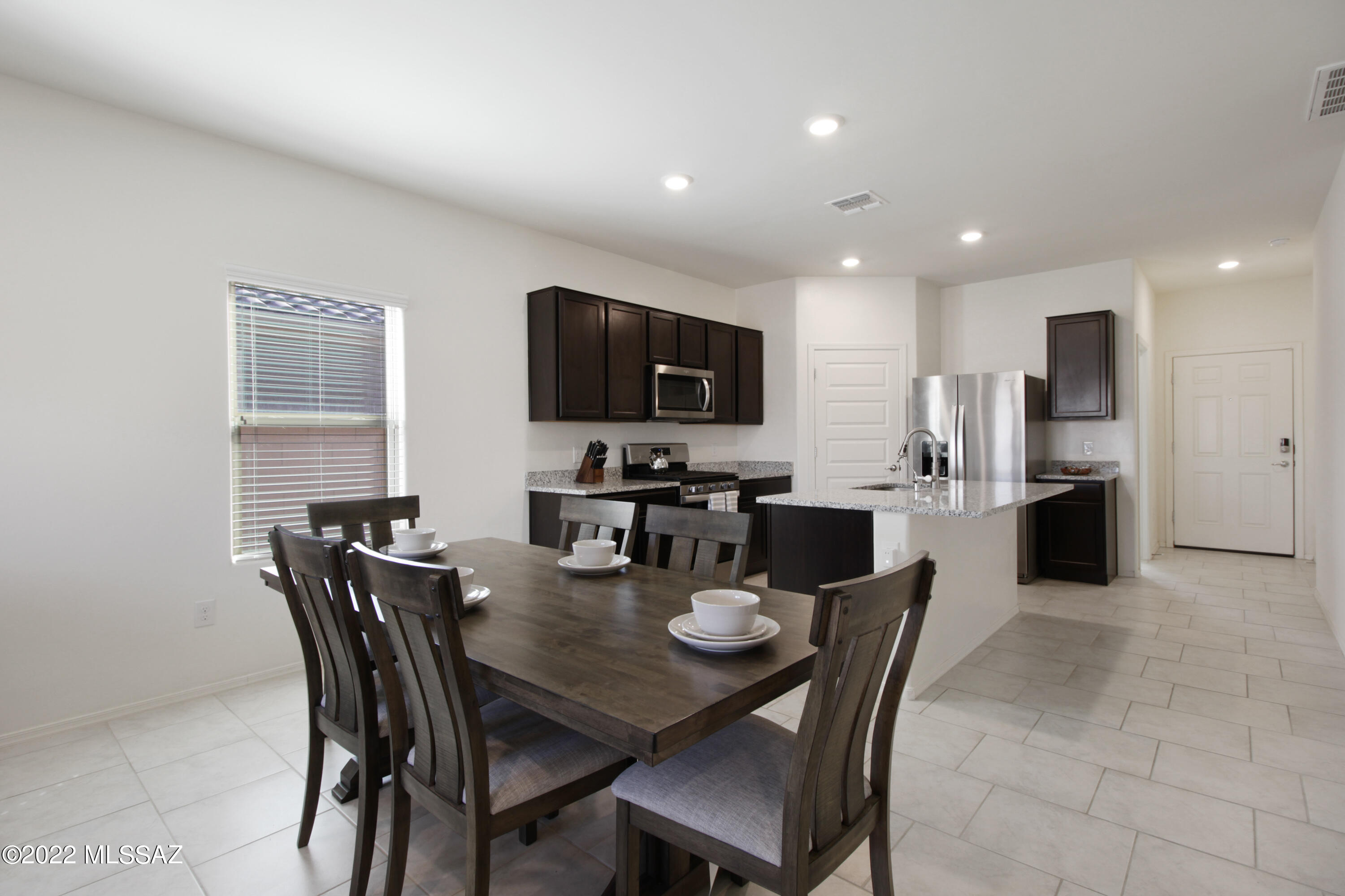 Saguaro Bloom SQ20180540069 - Residential