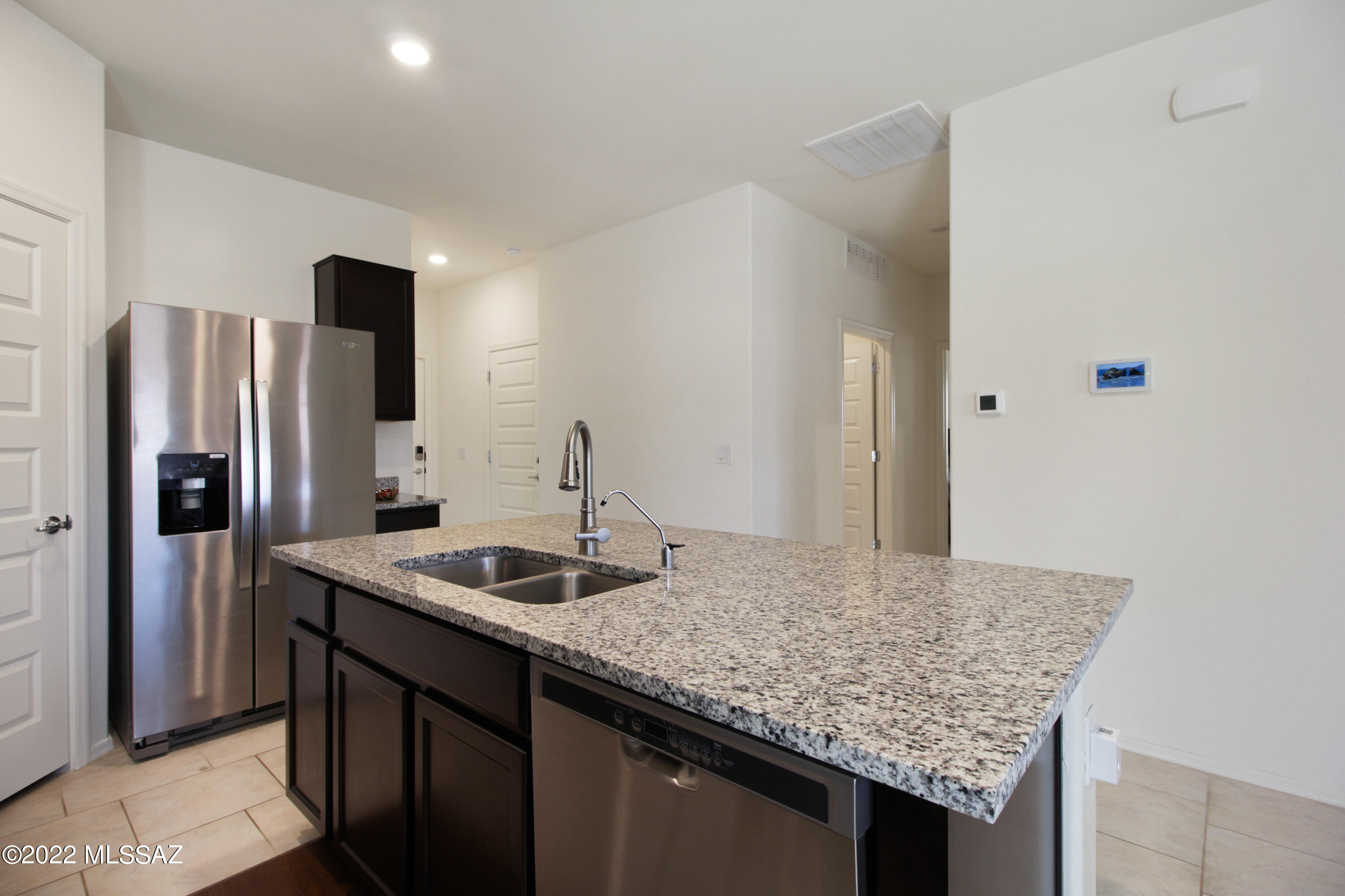 Saguaro Bloom SQ20180540069 - Residential