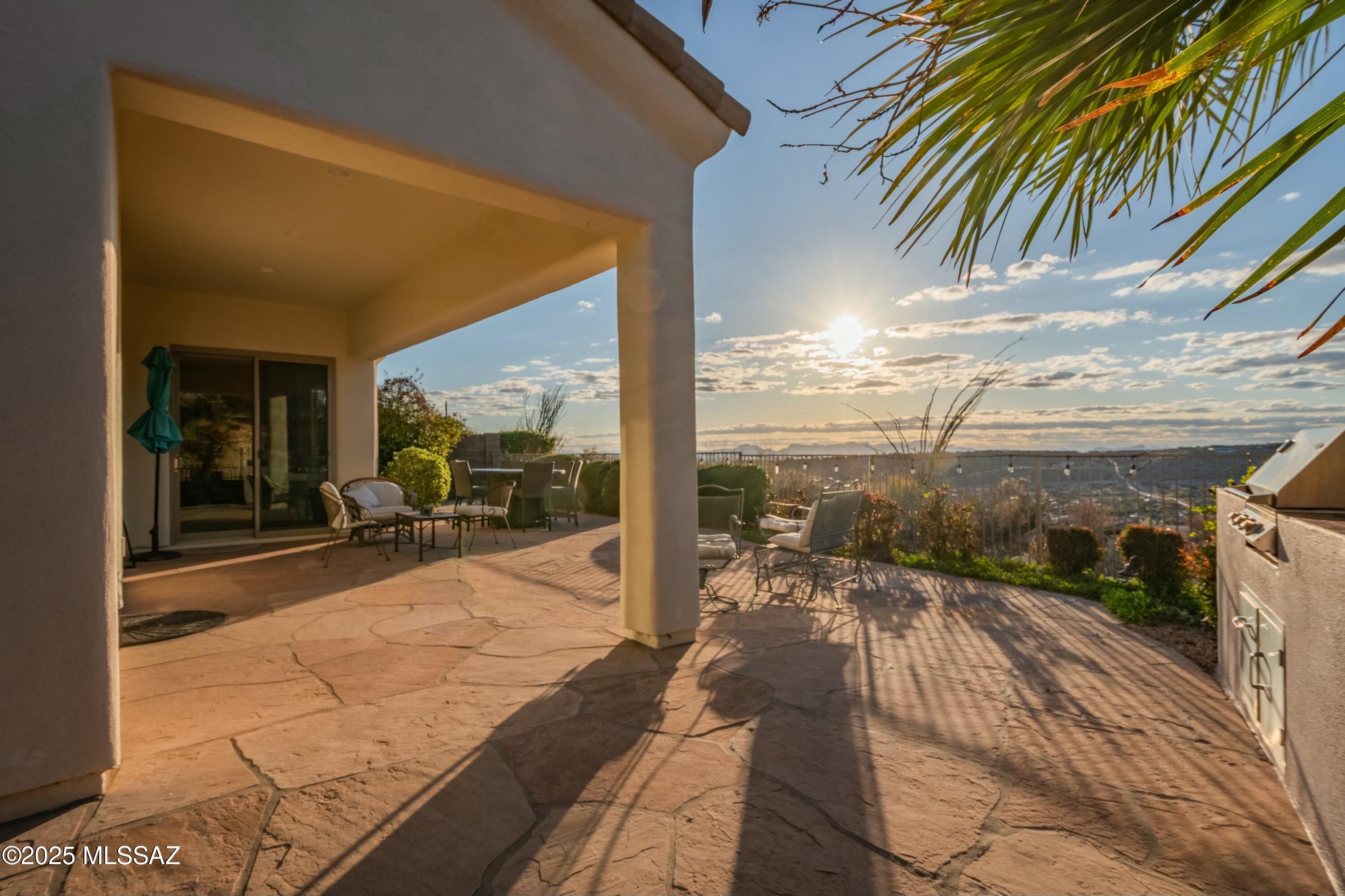 Sabino Mountain (1-290) - Residential