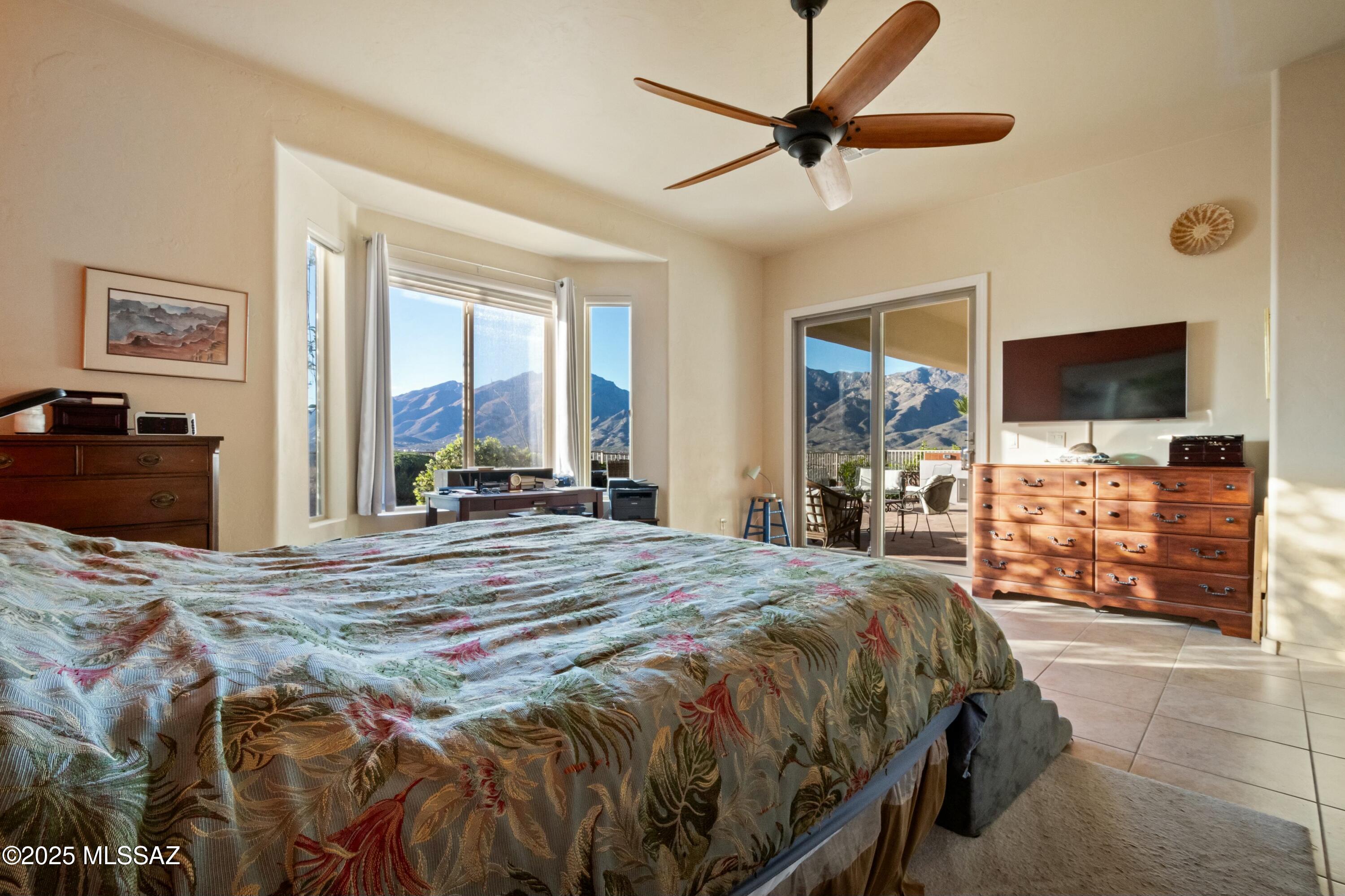 Sabino Mountain (1-290) - Residential