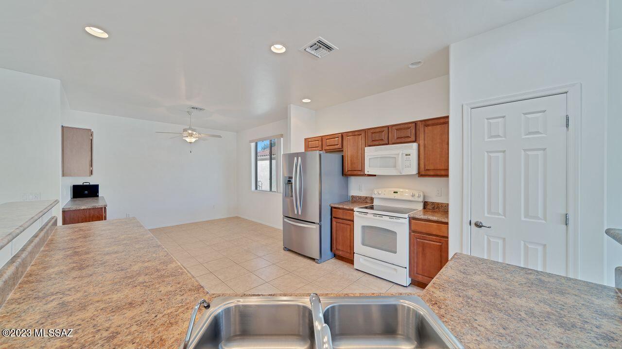 De Anza Links II - Residential