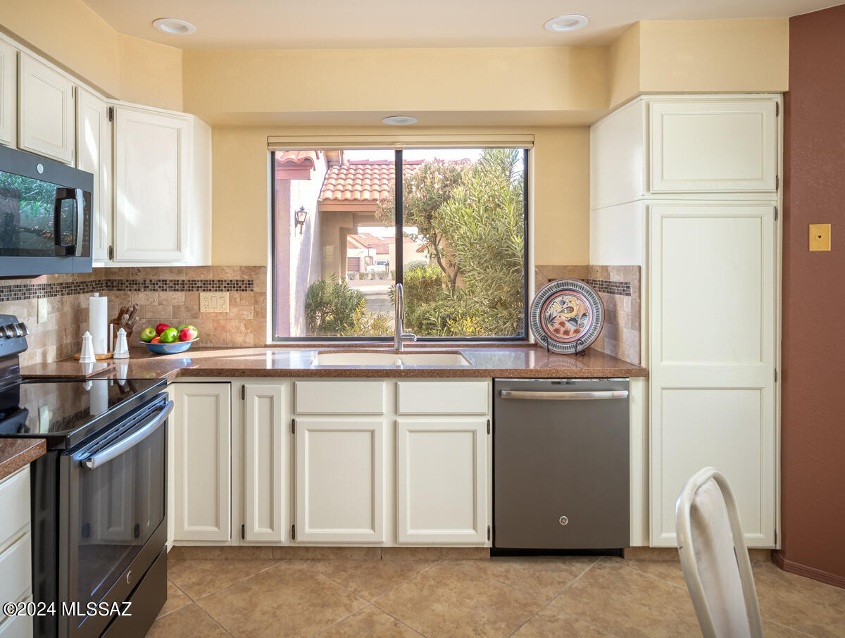 Tucson National Townhomes West II-A(1-41) - Residential