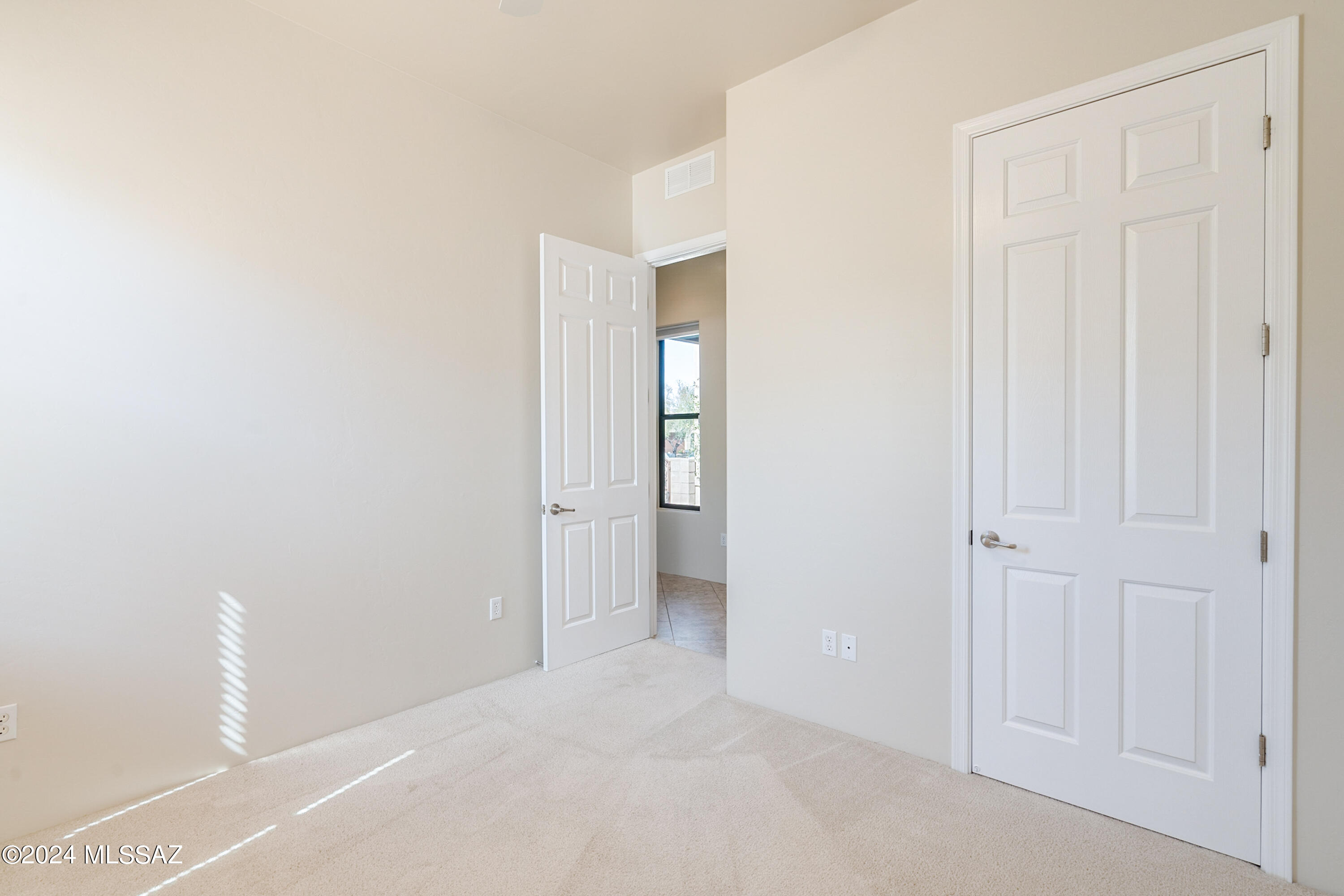 Preserve III at Dove Mtn (306-486,530-534,577-605) - Residential Lease