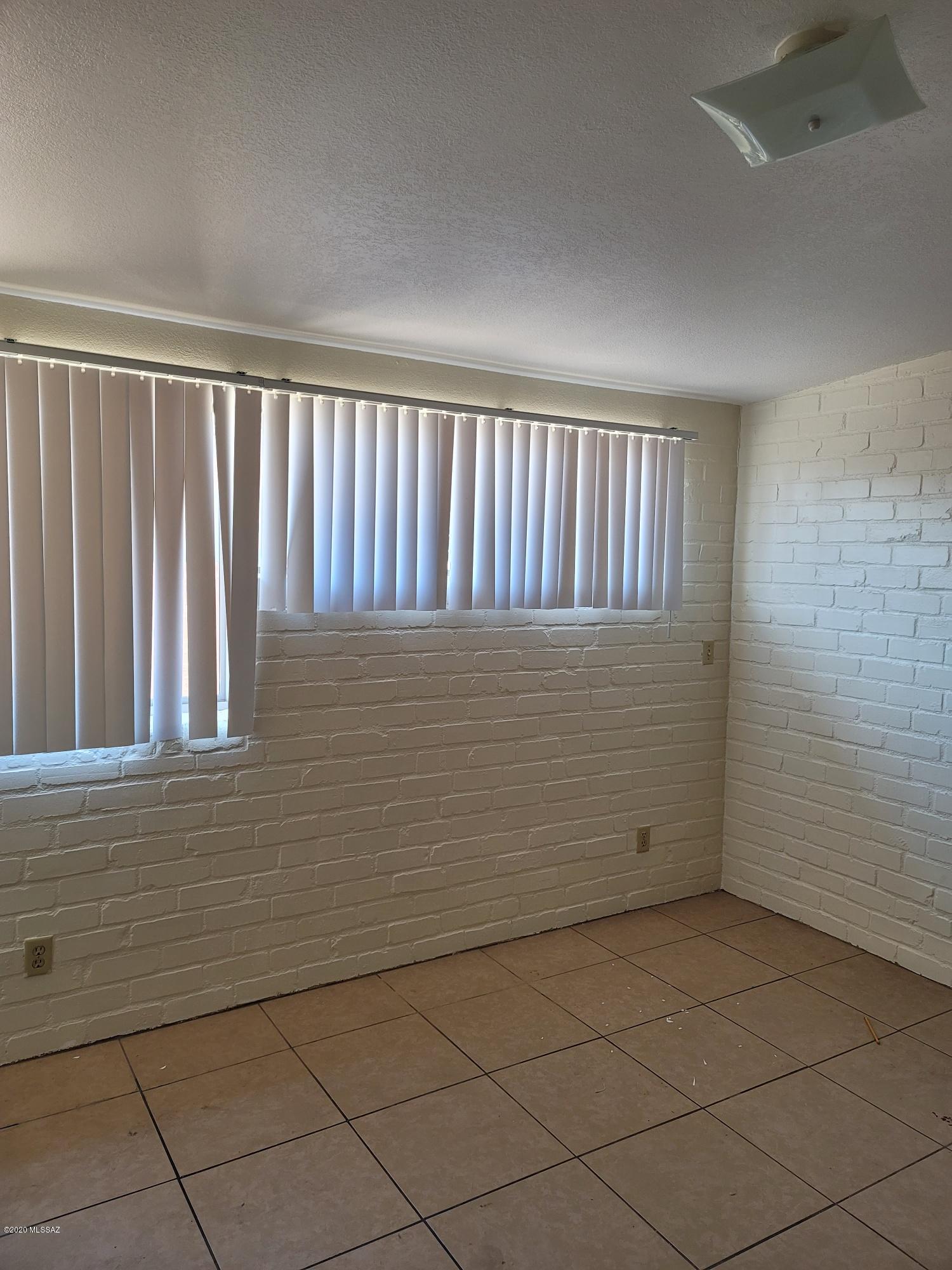 Coronado Heights - Residential Lease